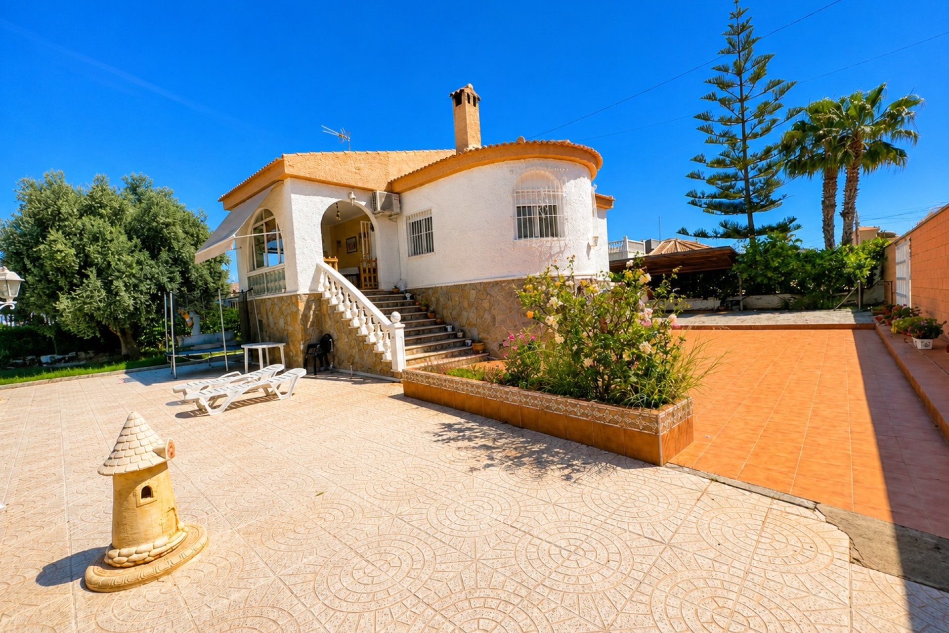 Återförsäljning - Villa - Torrevieja - La Siesta