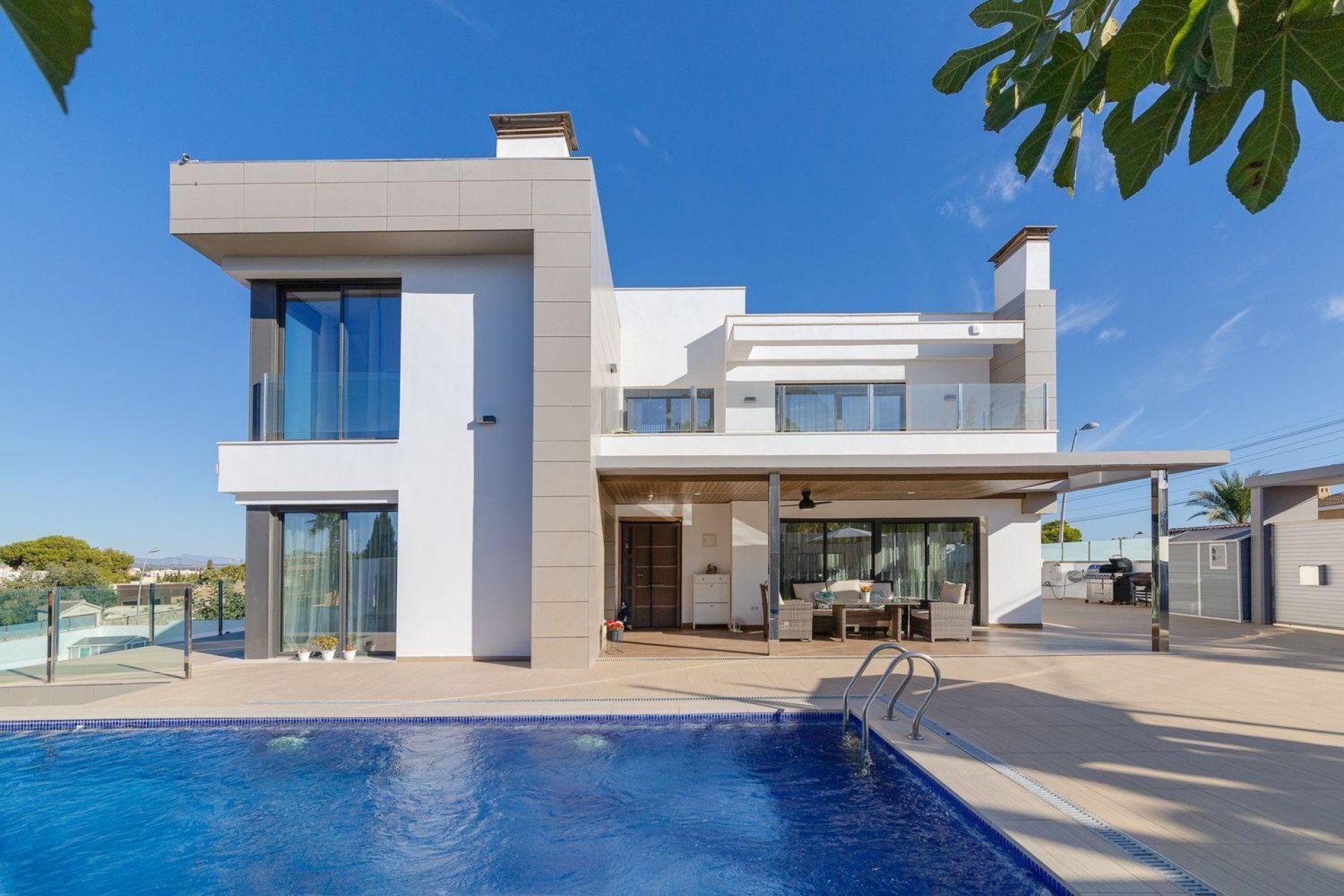 Återförsäljning - Villa - Torrevieja - Los Balcones