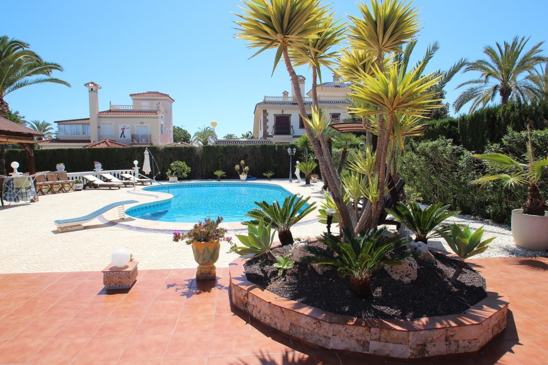 Återförsäljning - Villa - Torrevieja - Punta Prima