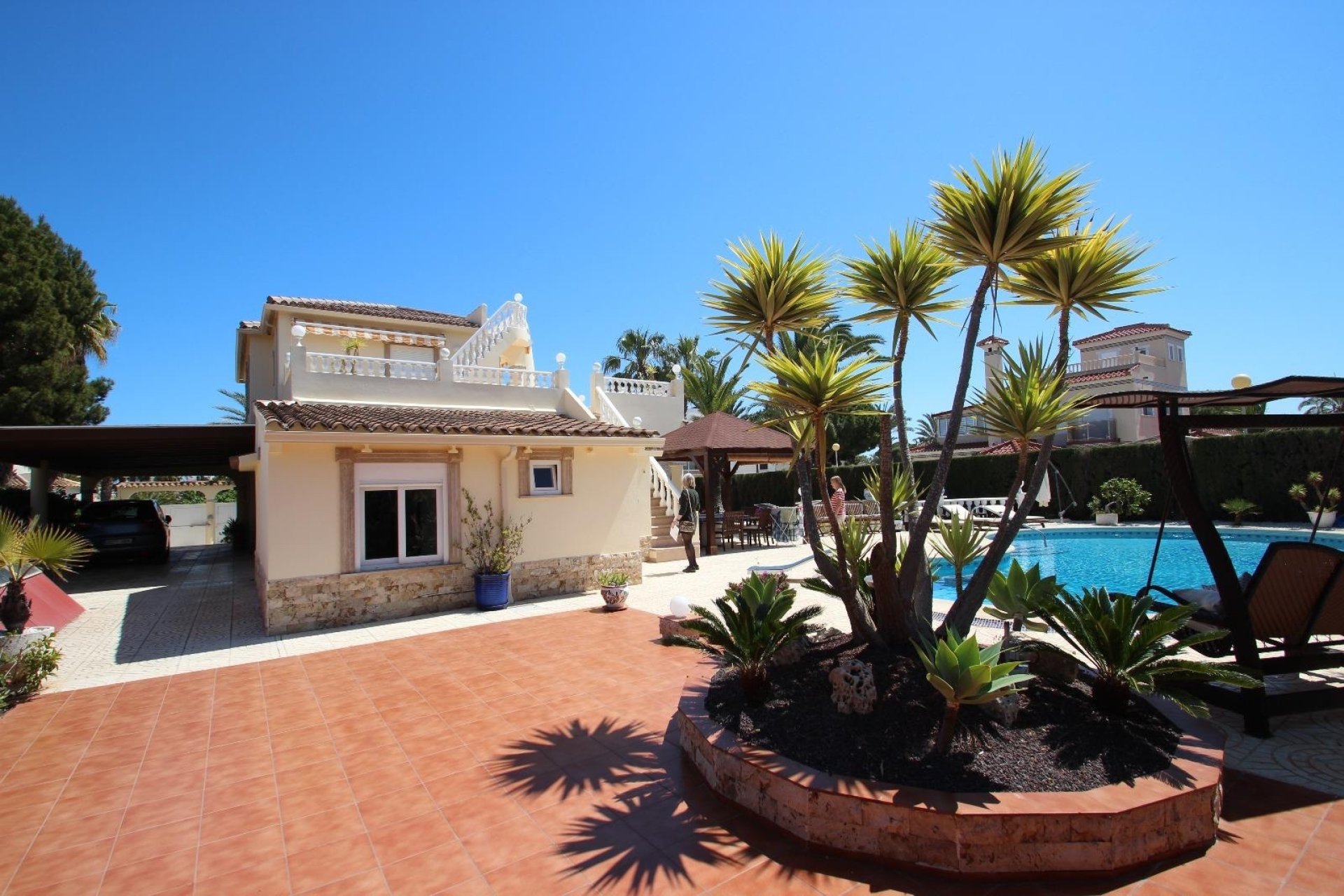 Återförsäljning - Villa - Torrevieja - Punta Prima