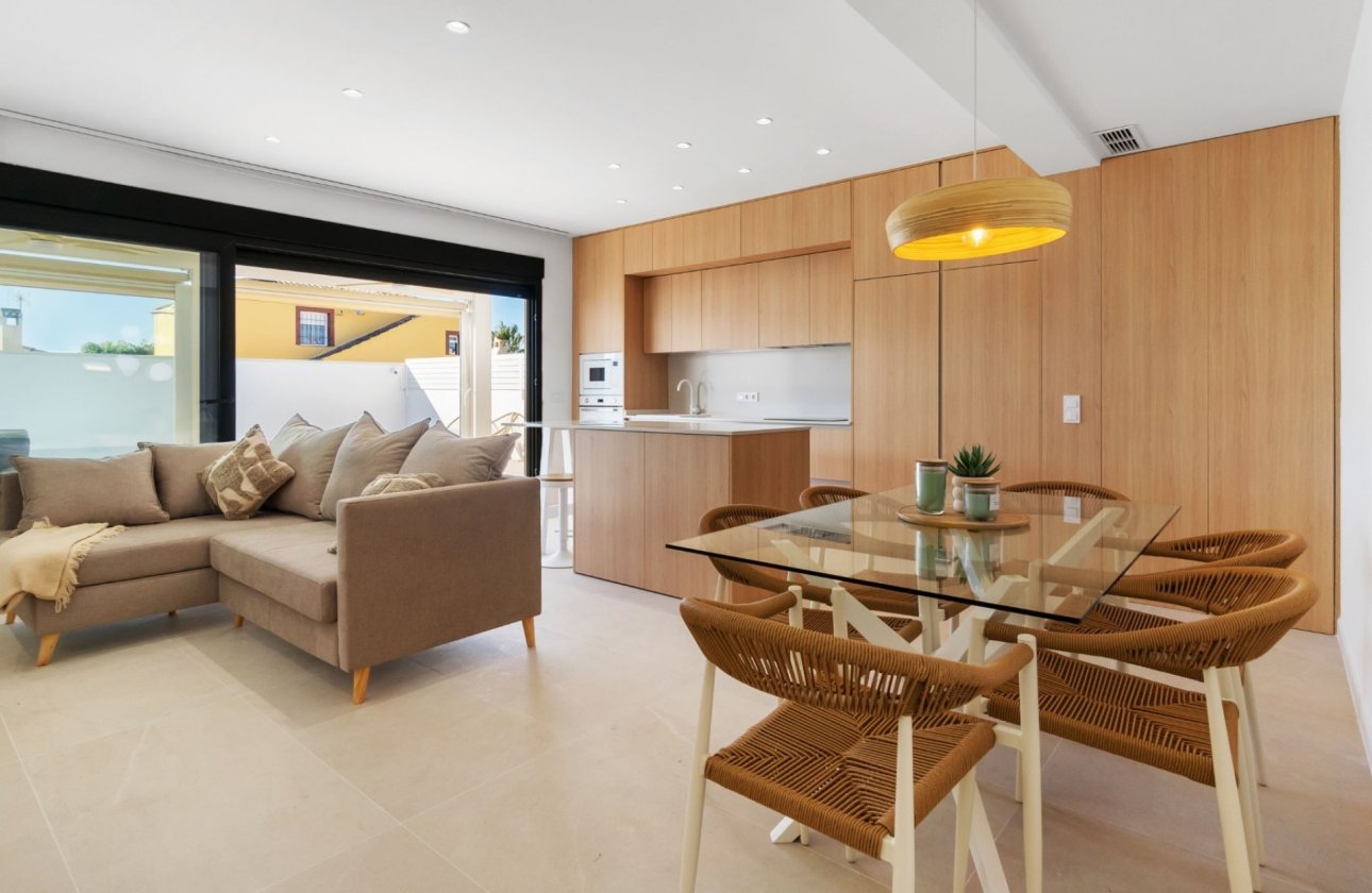 Återförsäljning - Villa - Torrevieja - San Luis