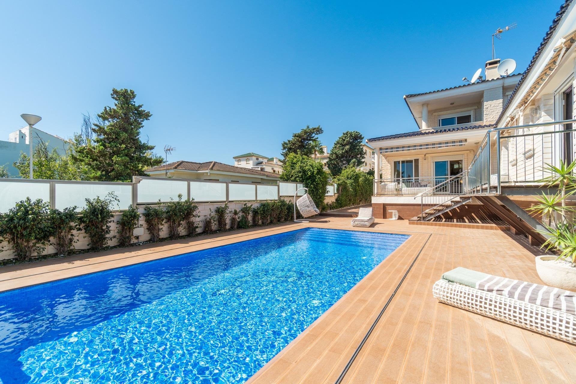 Återförsäljning - Villa - Torrevieja - Torre la mata