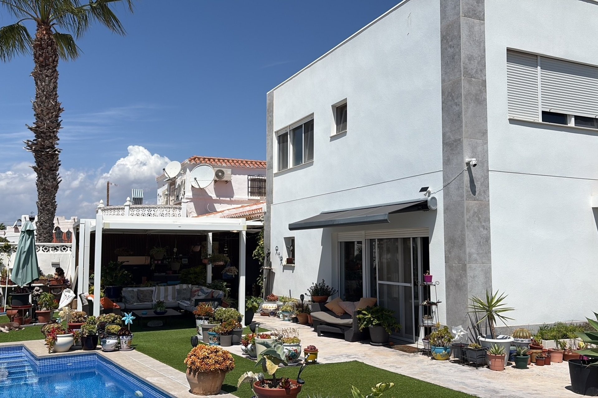 Återförsäljning - Villa - Torrevieja - Torreta - Florida