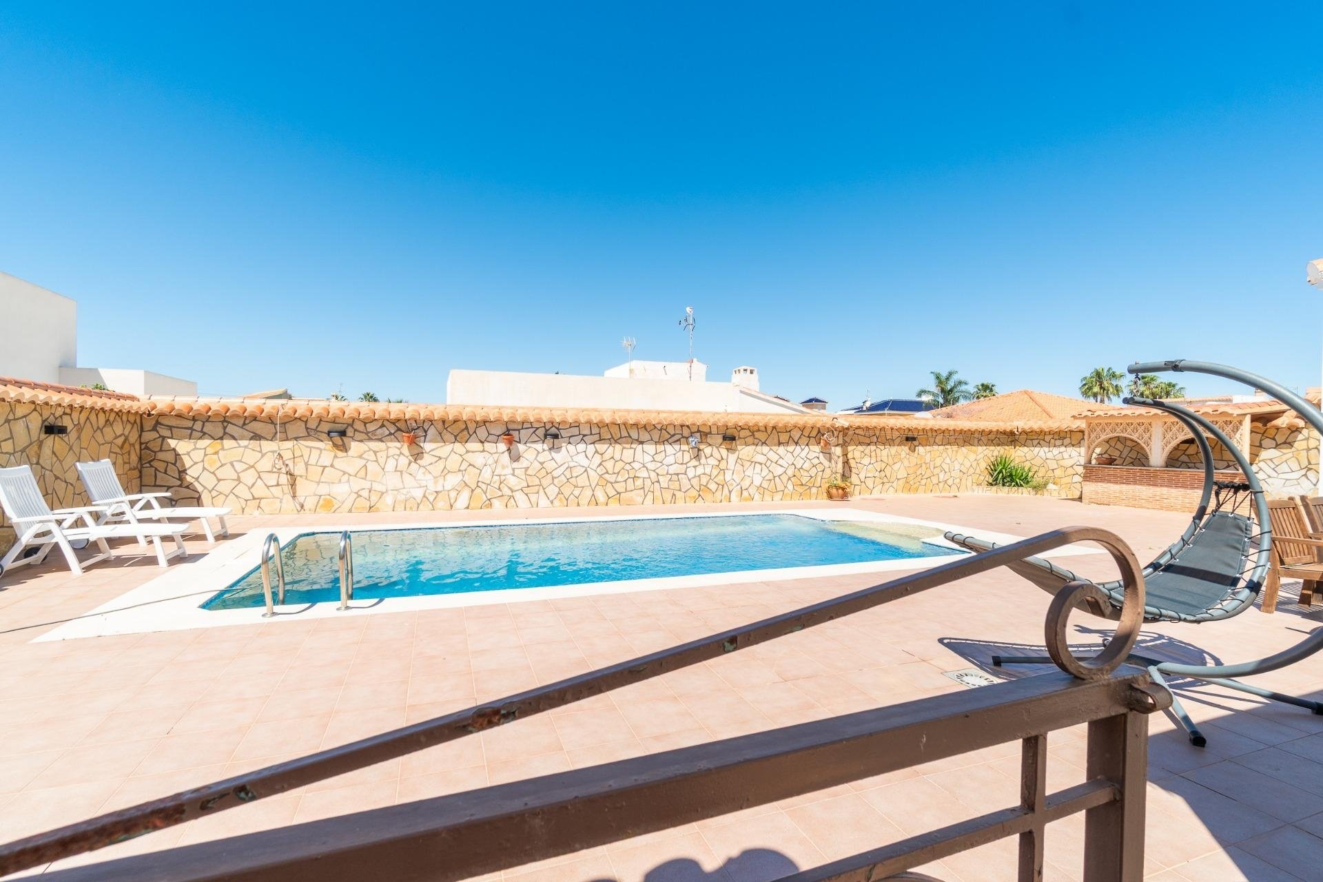Återförsäljning - Villa - Torrevieja - Torreta florida