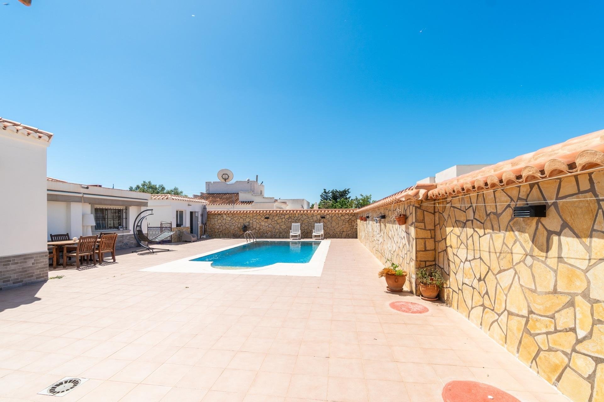 Återförsäljning - Villa - Torrevieja - Torreta florida