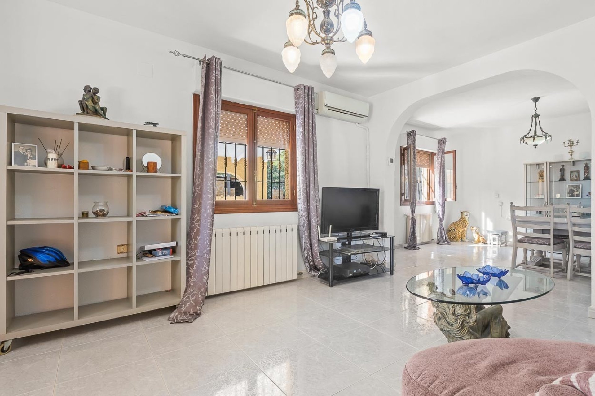 Återförsäljning - Villa - Villamartín - Las Filipinas