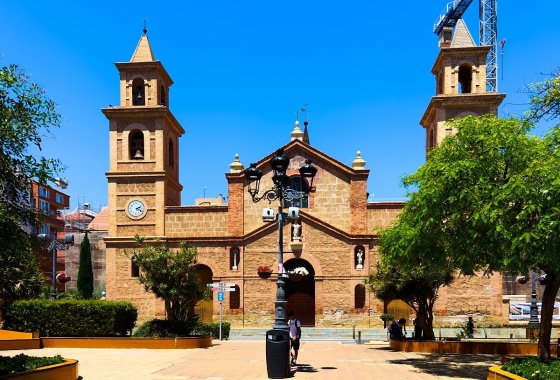Lägenhet / lägenhet - Återförsäljning - Torrevieja - Centro