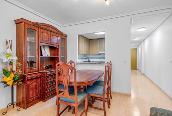 Lägenhet / lägenhet - Återförsäljning - Torrevieja - Torrevieja