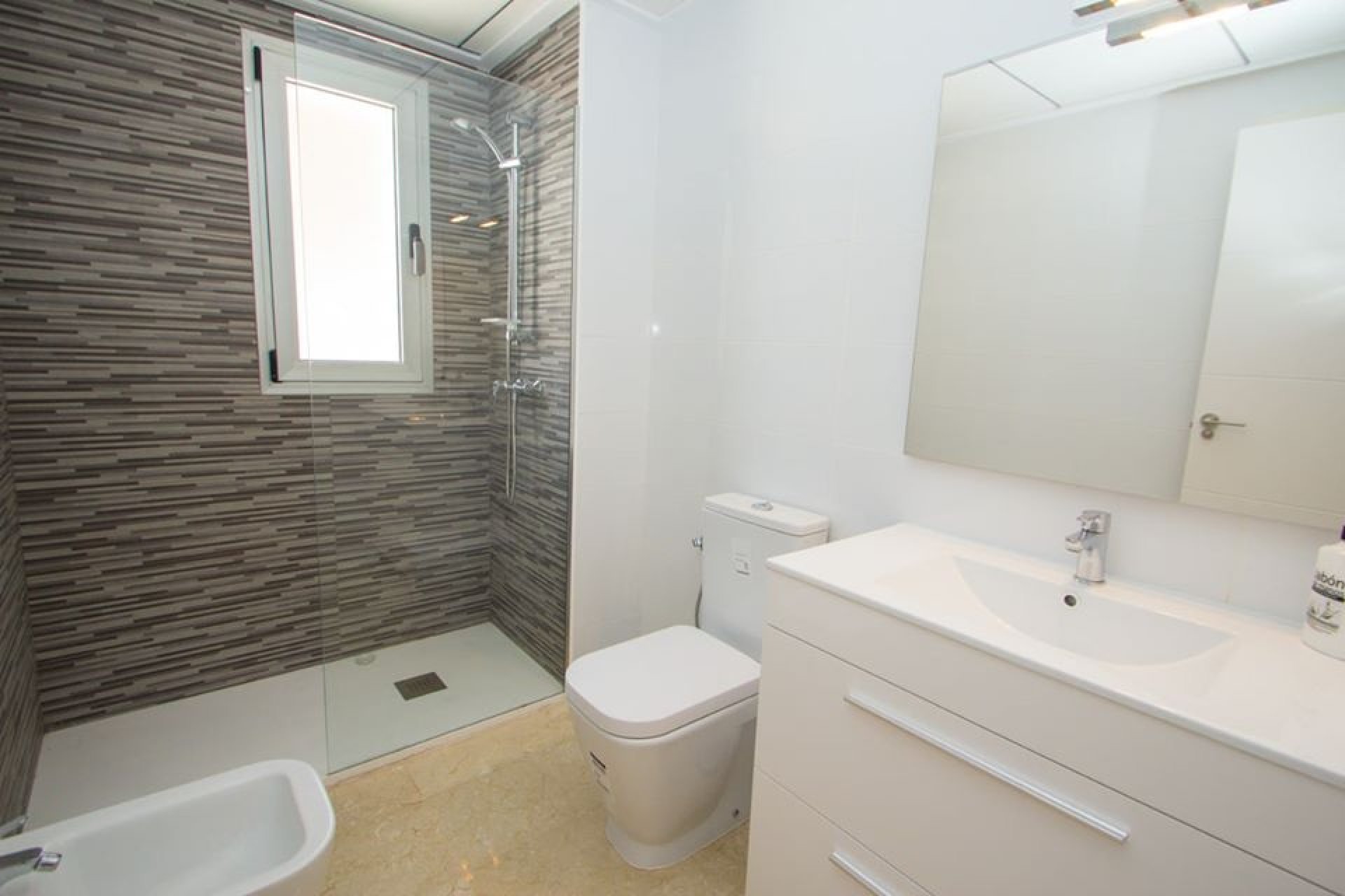Obra nueva - Apartamento / piso - Orihuela