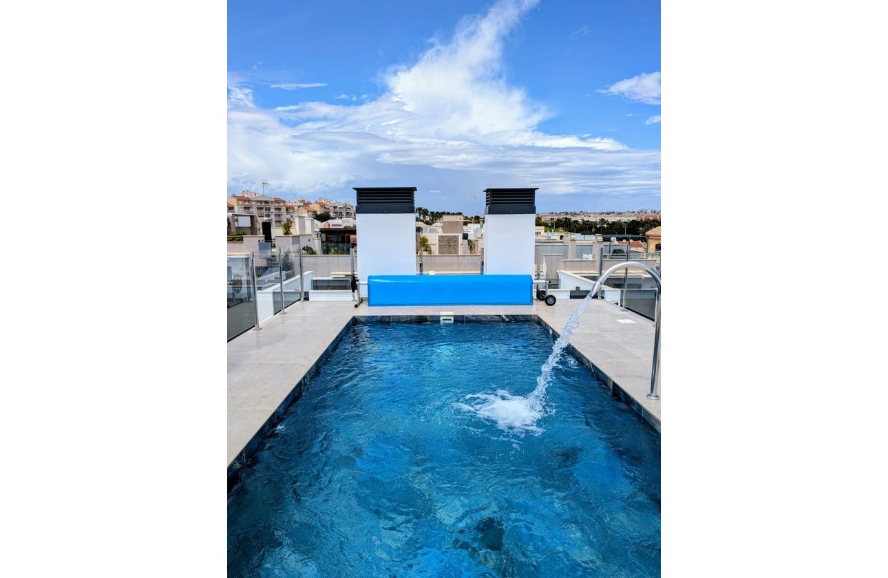 Obra nueva - Apartamento / piso - Torrevieja