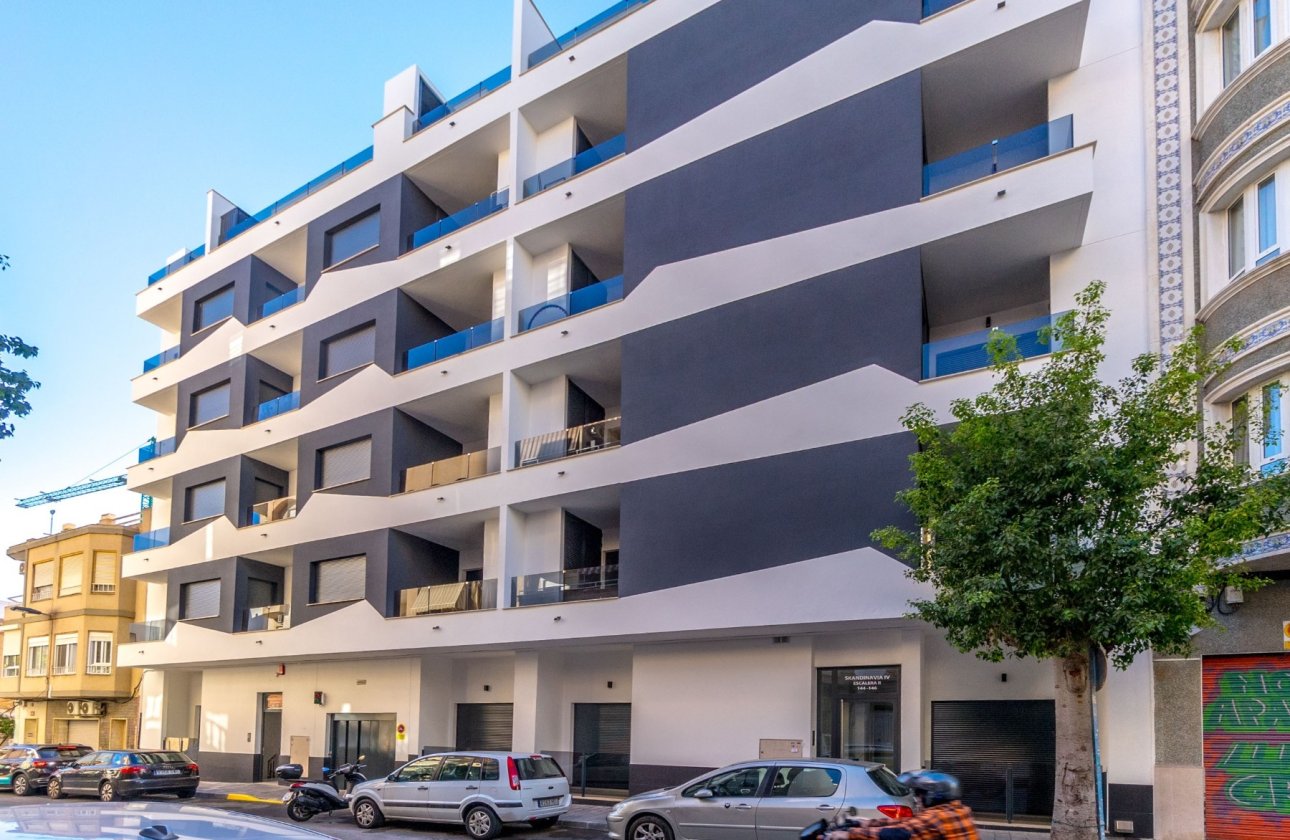 Resale - Apartament / Duplex - Torrevieja - Playa del Cura