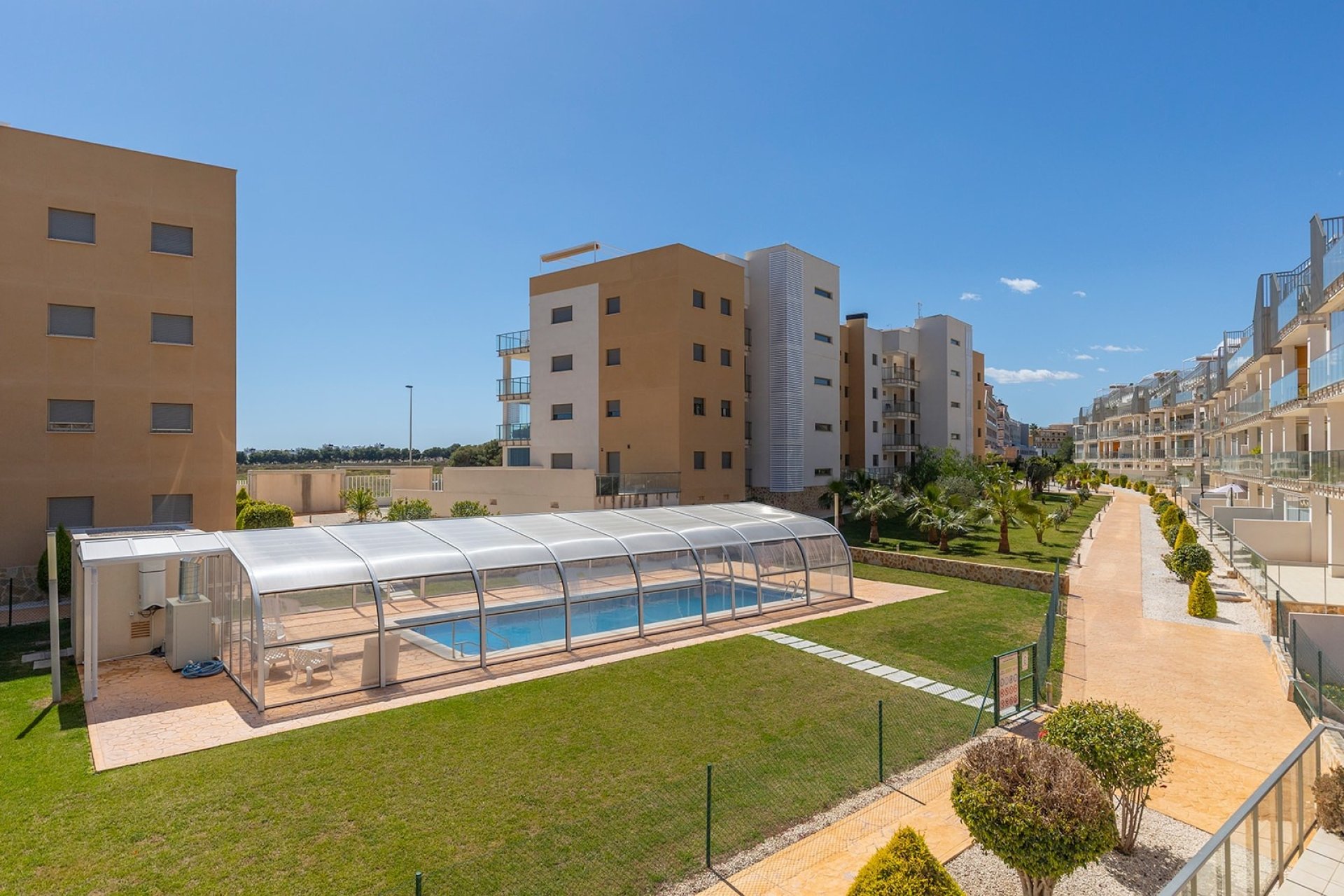 Resale - Apartment / flat - Orihuela Costa - La Zenia