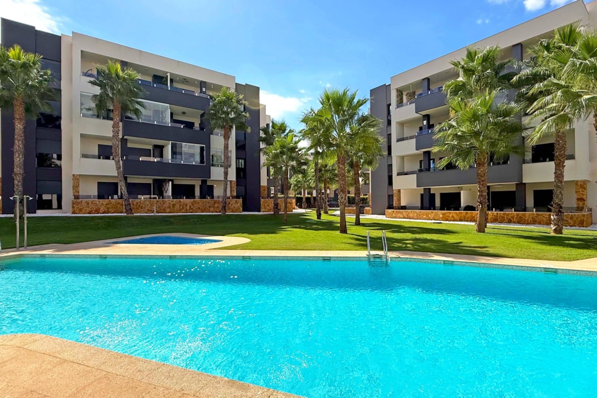 Resale - Apartment / flat - Orihuela Costa - Los Altos