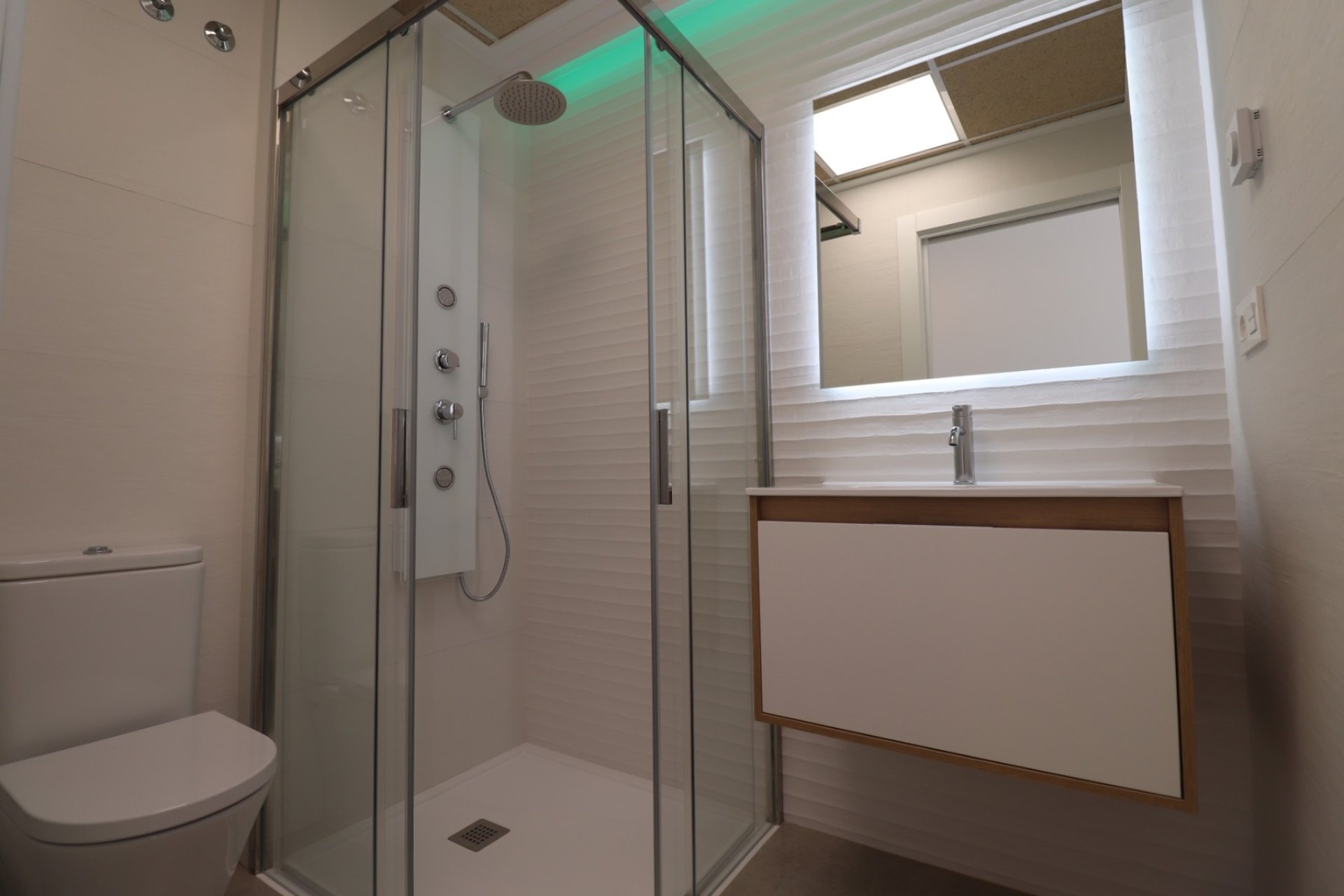 Resale - Apartment / flat - Orihuela Costa - Los Balcones