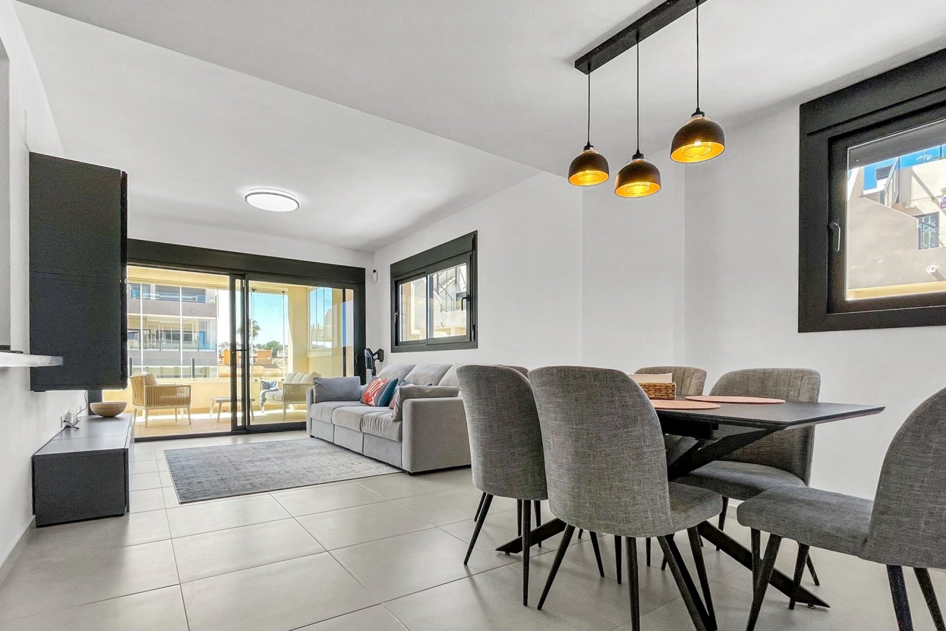 Resale - Apartment / flat - Orihuela Costa - Los Dolses