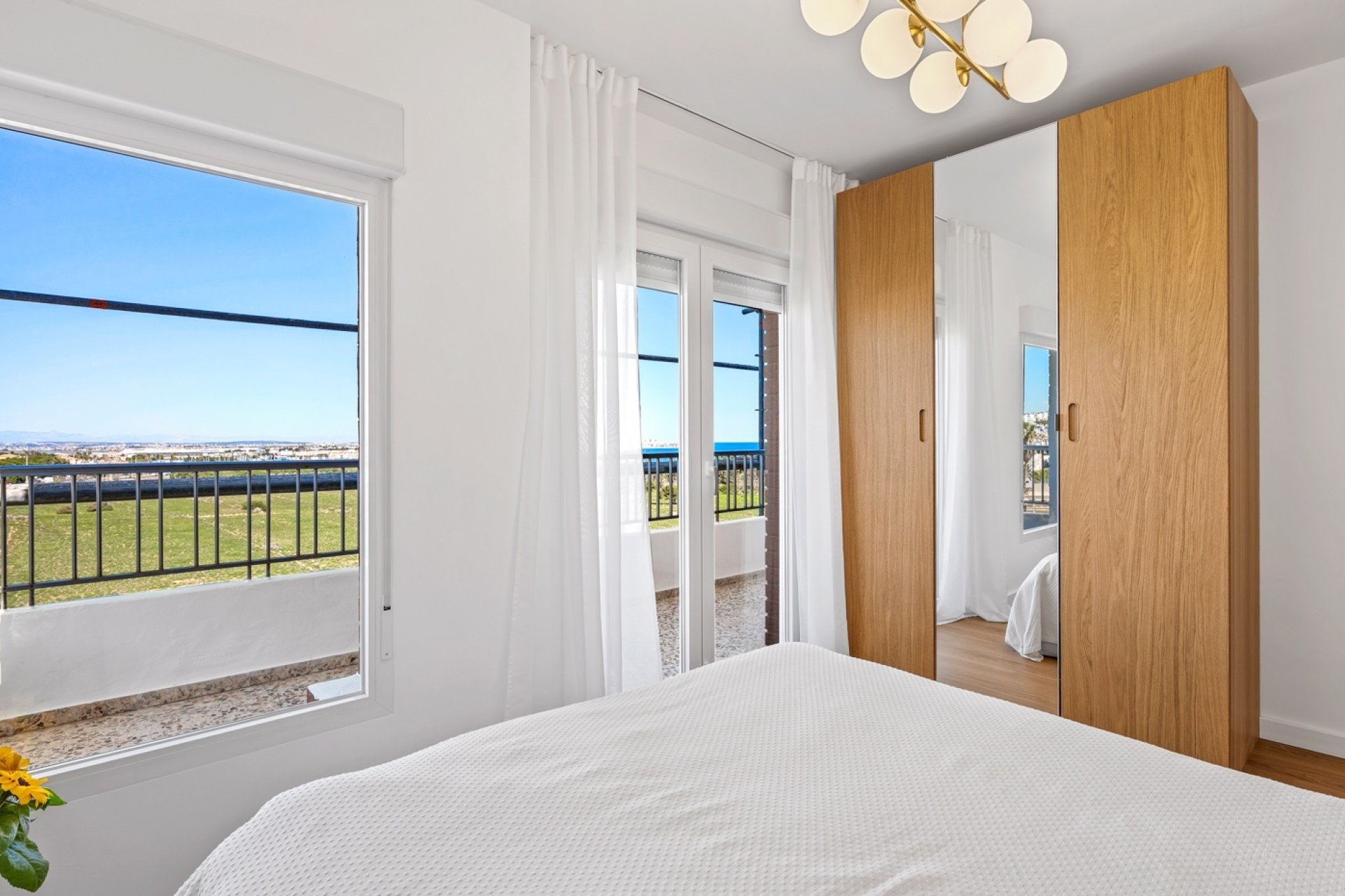 Resale - Apartment / flat - Orihuela Costa - Punta Prima