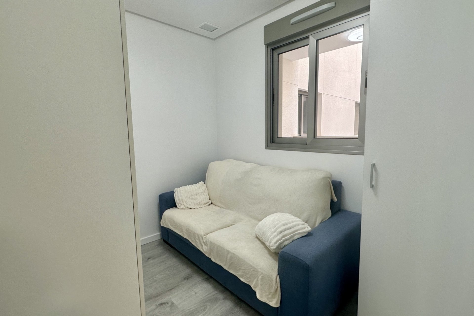 Resale - Apartment / flat - Orihuela Costa - Villamartín