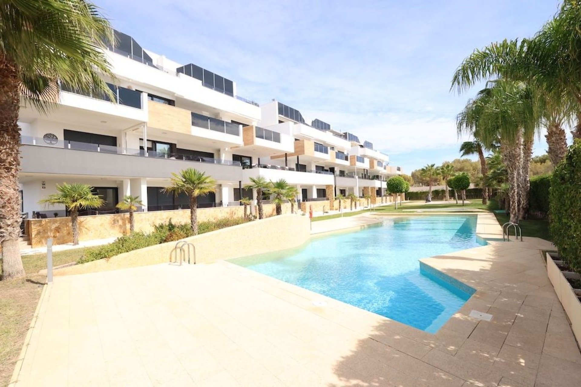 Resale - Apartment / flat - Orihuela Costa