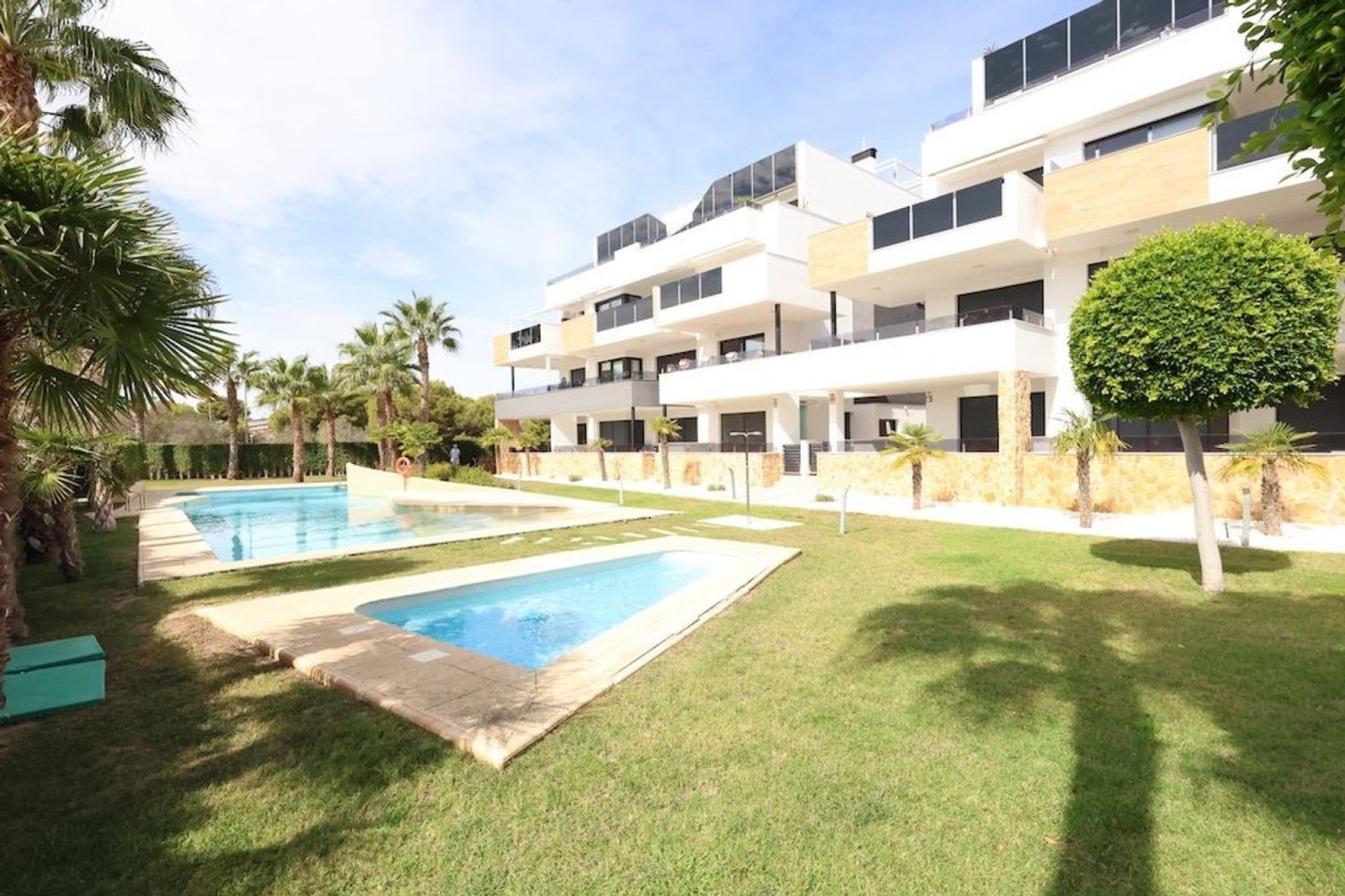 Resale - Apartment / flat - Orihuela Costa