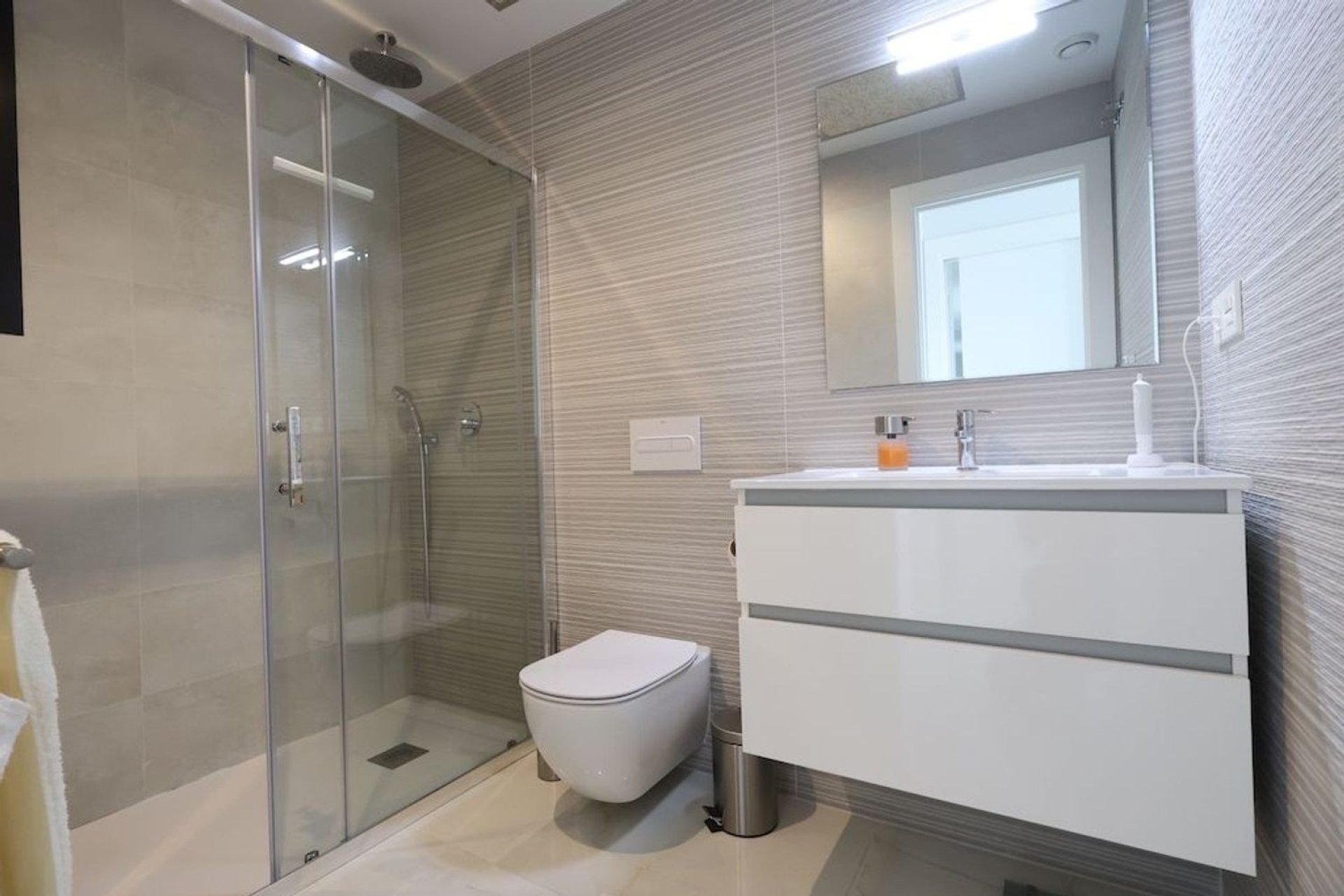 Resale - Apartment / flat - Orihuela Costa