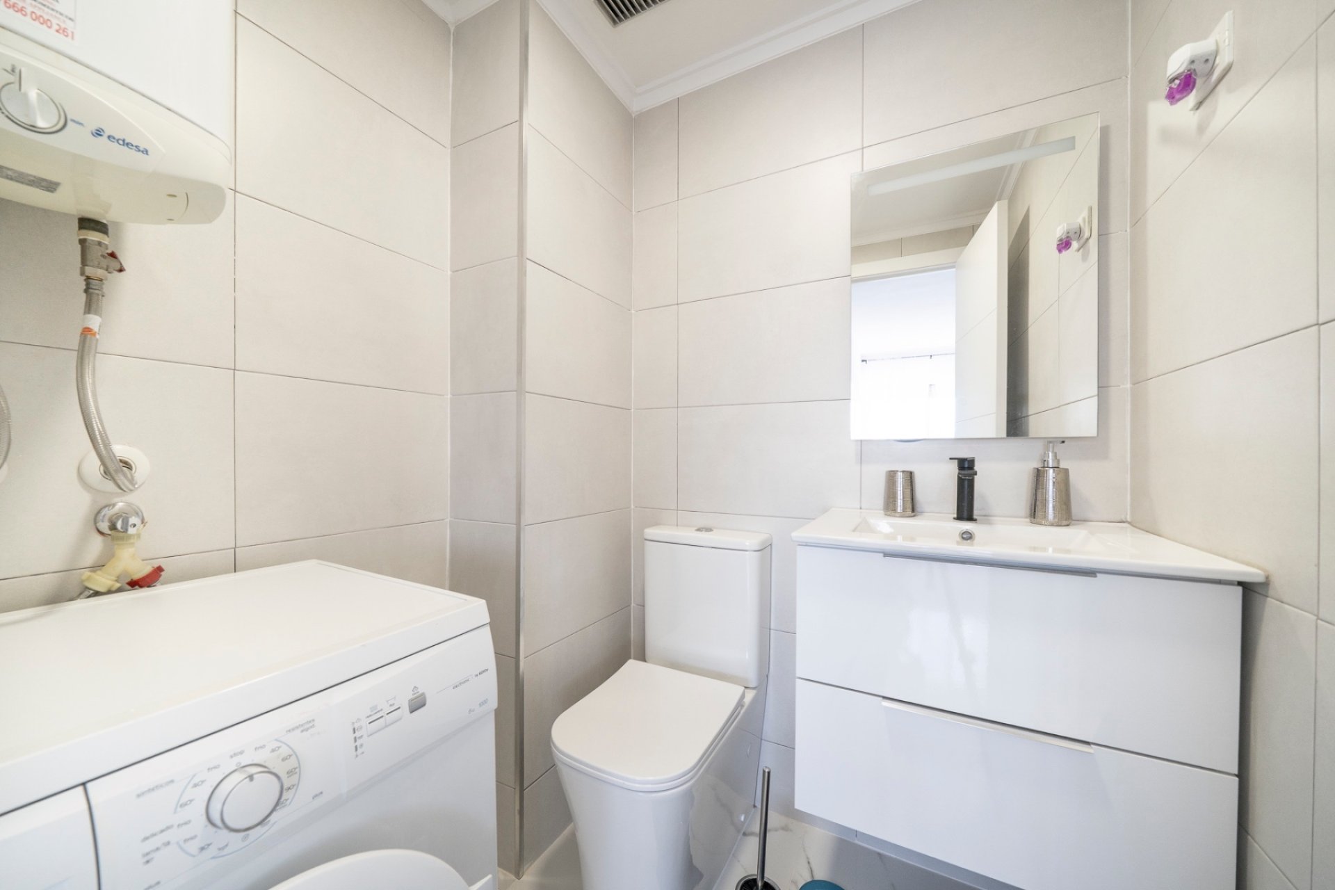 Resale - Apartment / flat - Punta Prima
