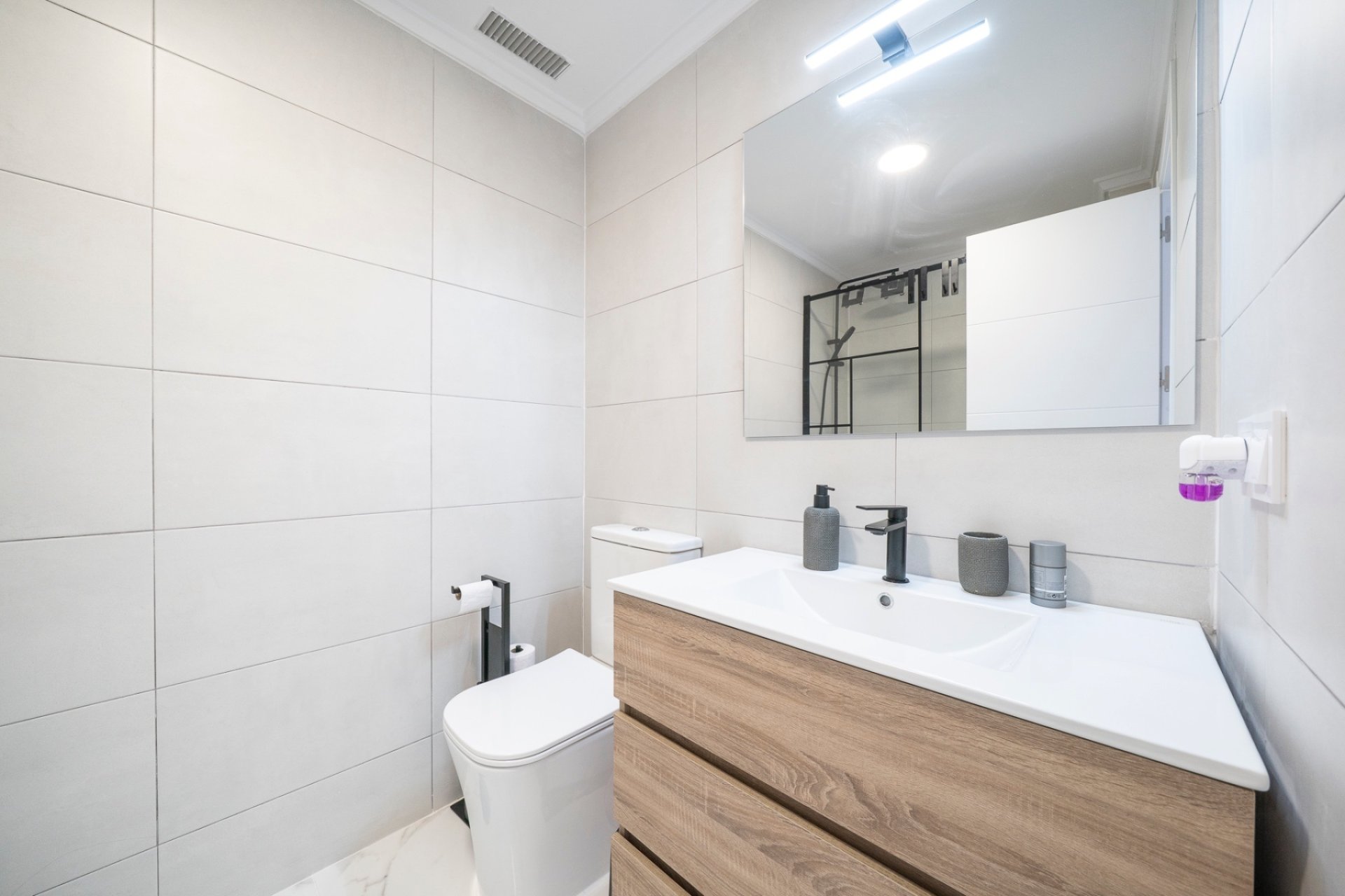 Resale - Apartment / flat - Punta Prima