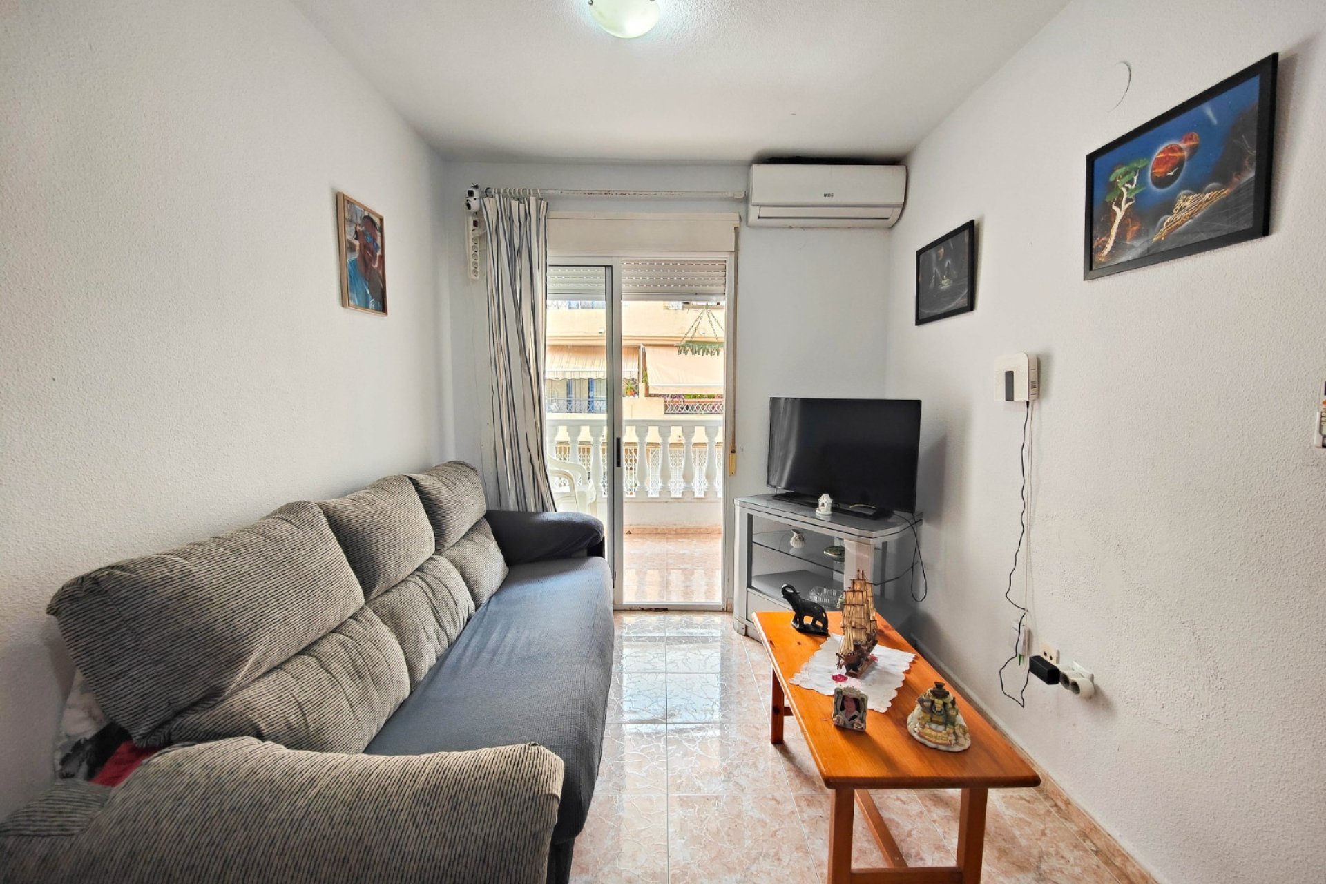 Resale - Apartment / flat - Torrevieja - Center