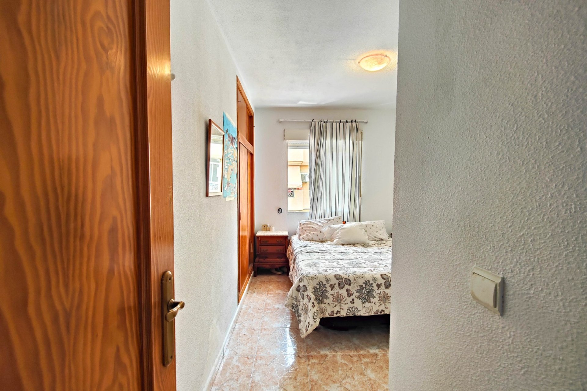 Resale - Apartment / flat - Torrevieja - Center