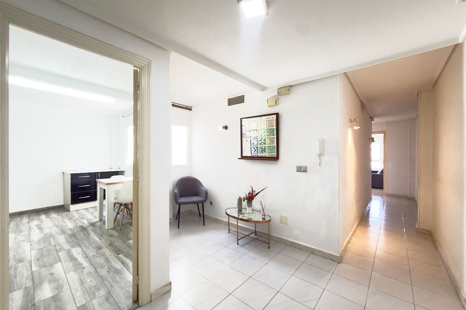 Resale - Apartment / flat - Torrevieja - Centro
