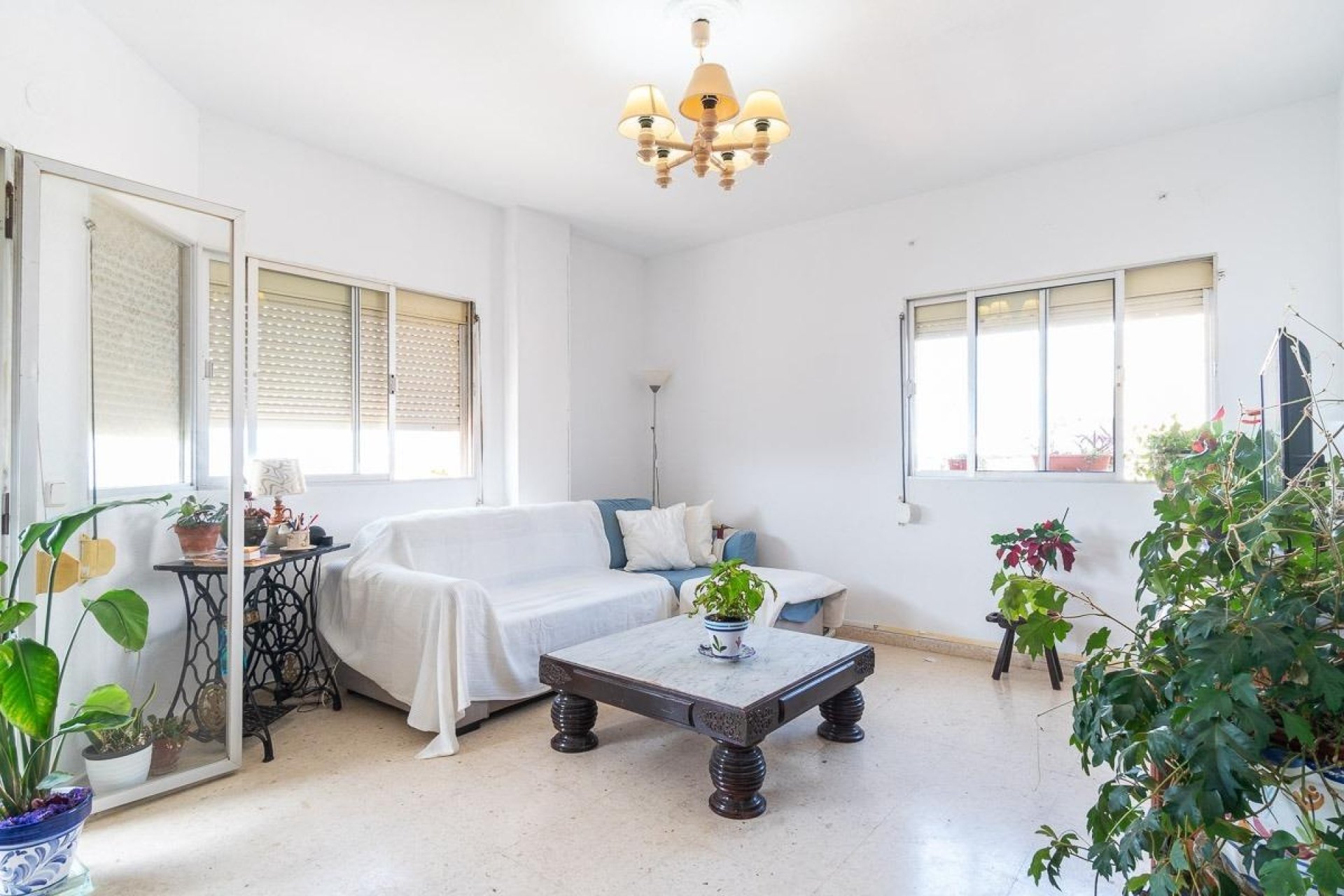 Resale - Apartment / flat - Torrevieja - Centro