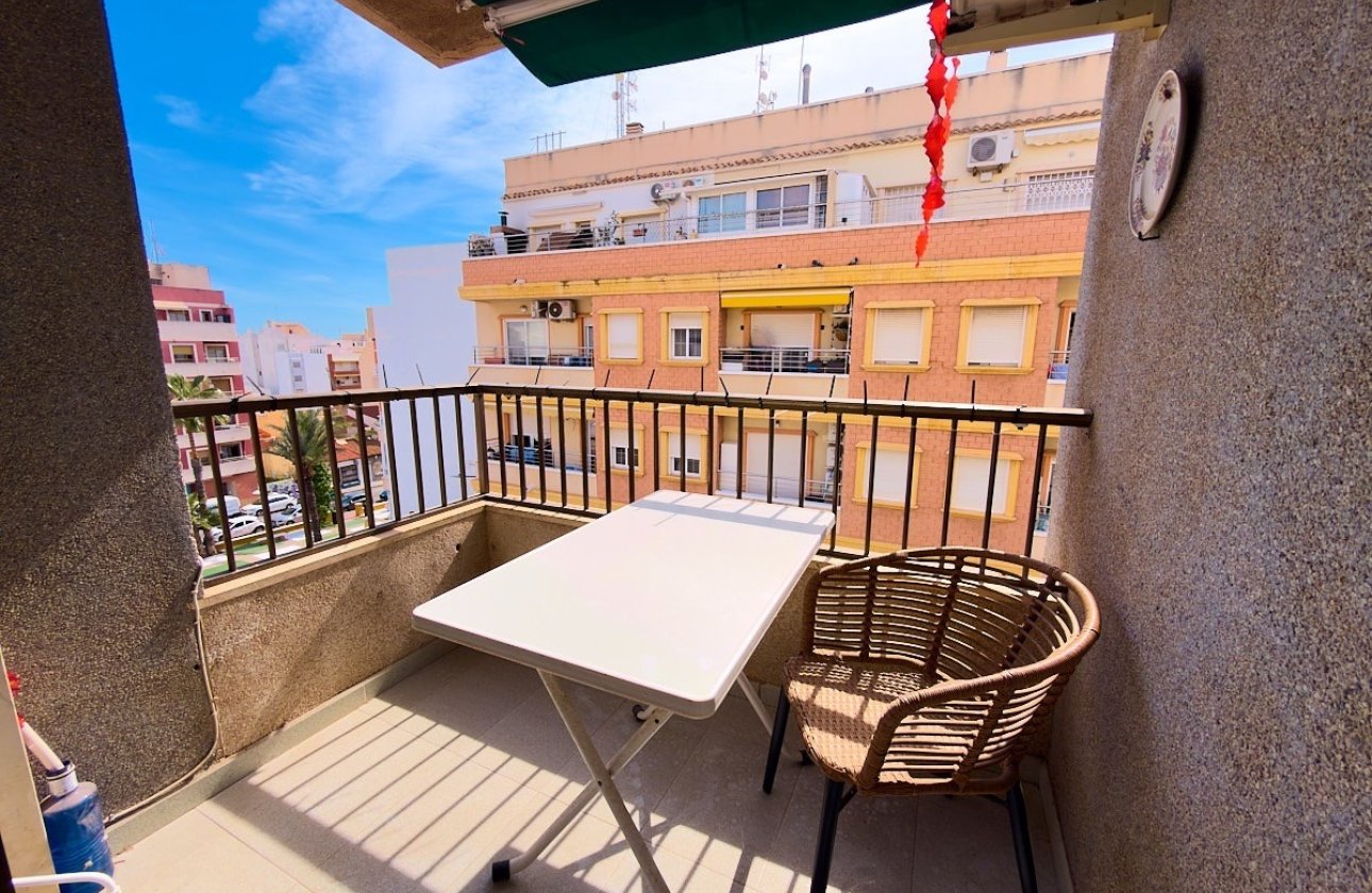 Resale - Apartment / flat - Torrevieja - Centro