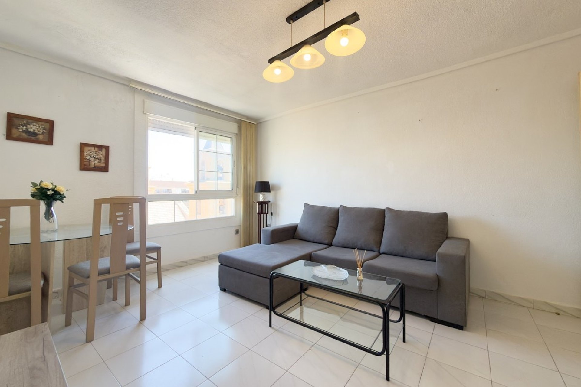 Resale - Apartment / flat - Torrevieja - Centro