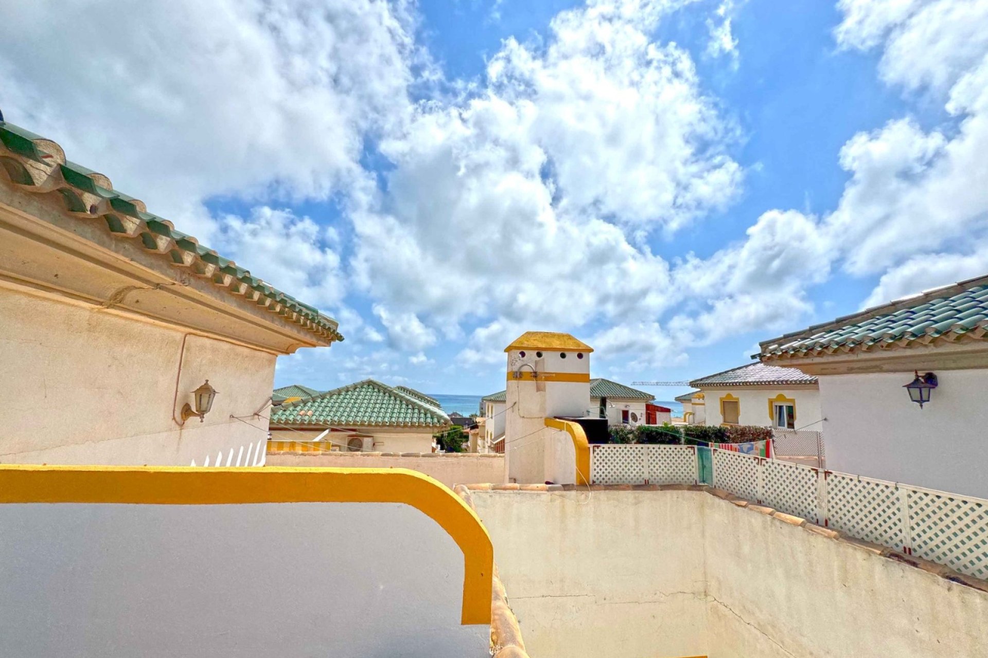 Resale - Apartment / flat - Torrevieja - La Mata