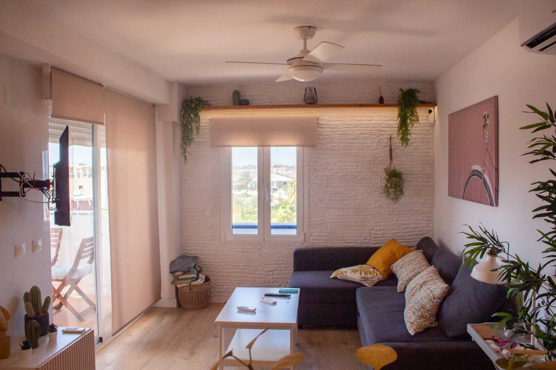 Resale - Apartment / flat - Torrevieja - La Mata
