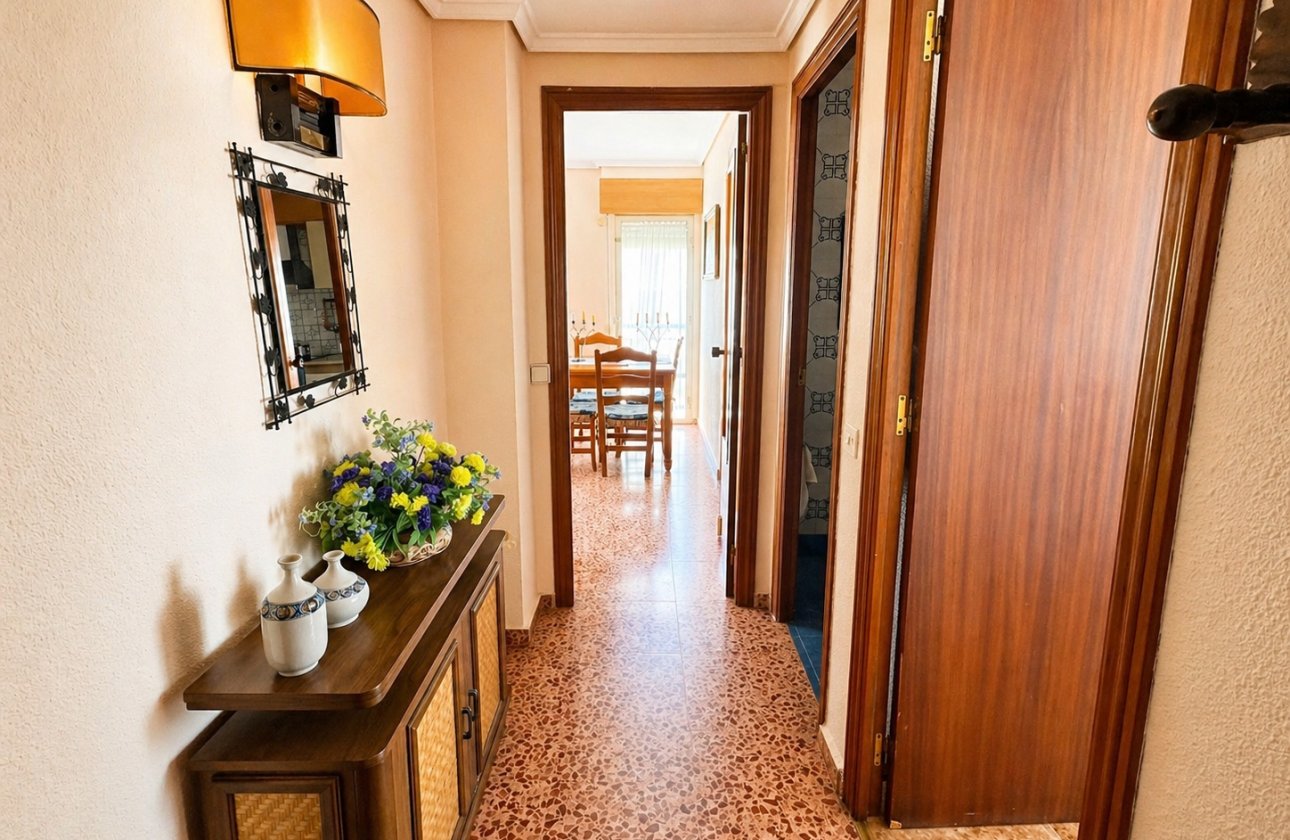 Resale - Apartment / flat - Torrevieja - LA MATA