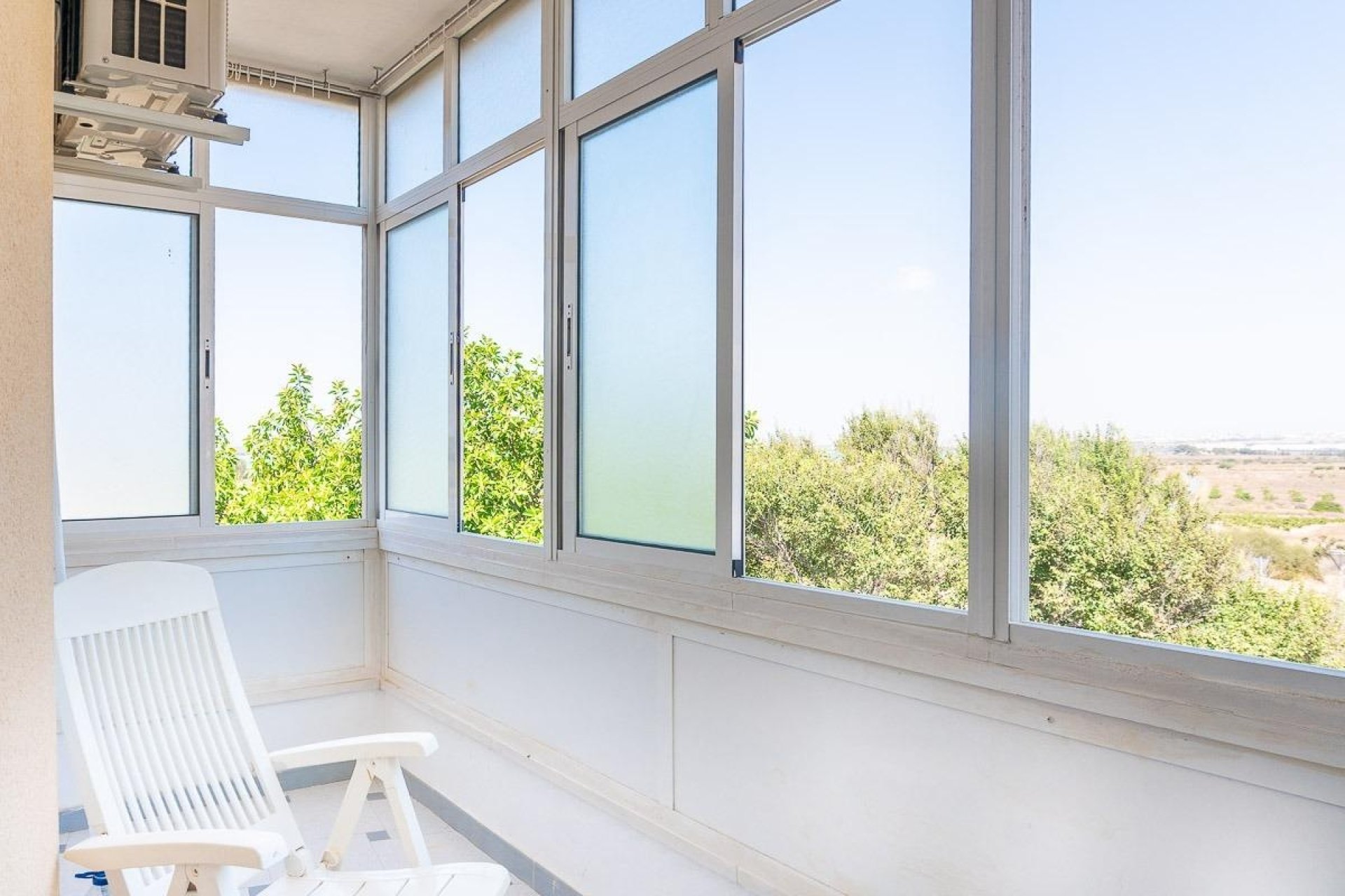 Resale - Apartment / flat - Torrevieja - La Mata
