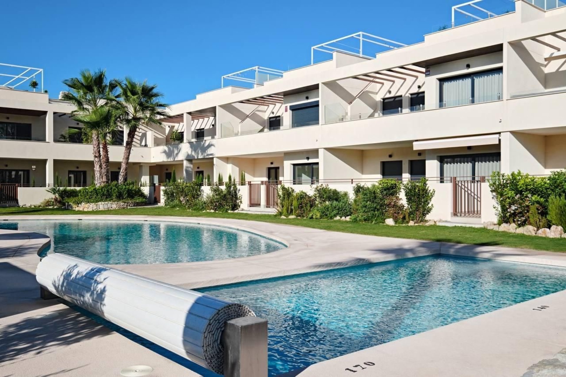 Resale - Apartment / flat - Torrevieja - La veleta