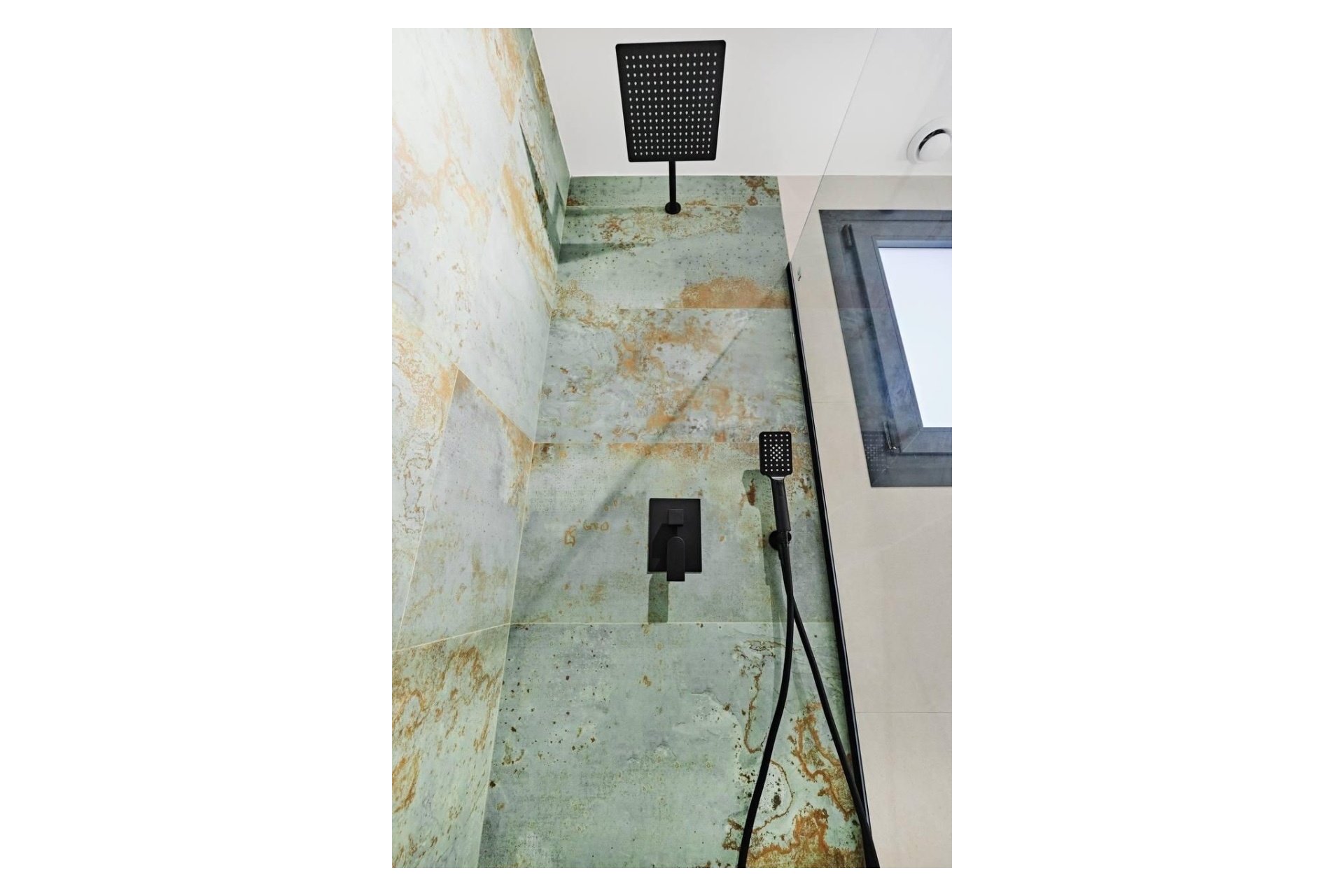 Resale - Apartment / flat - Torrevieja - La veleta