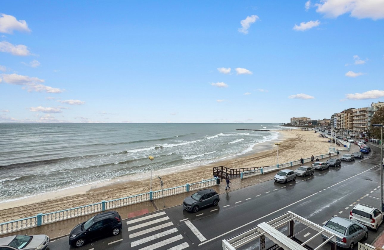 Resale - Apartment / flat - Torrevieja - Playa de los Locos
