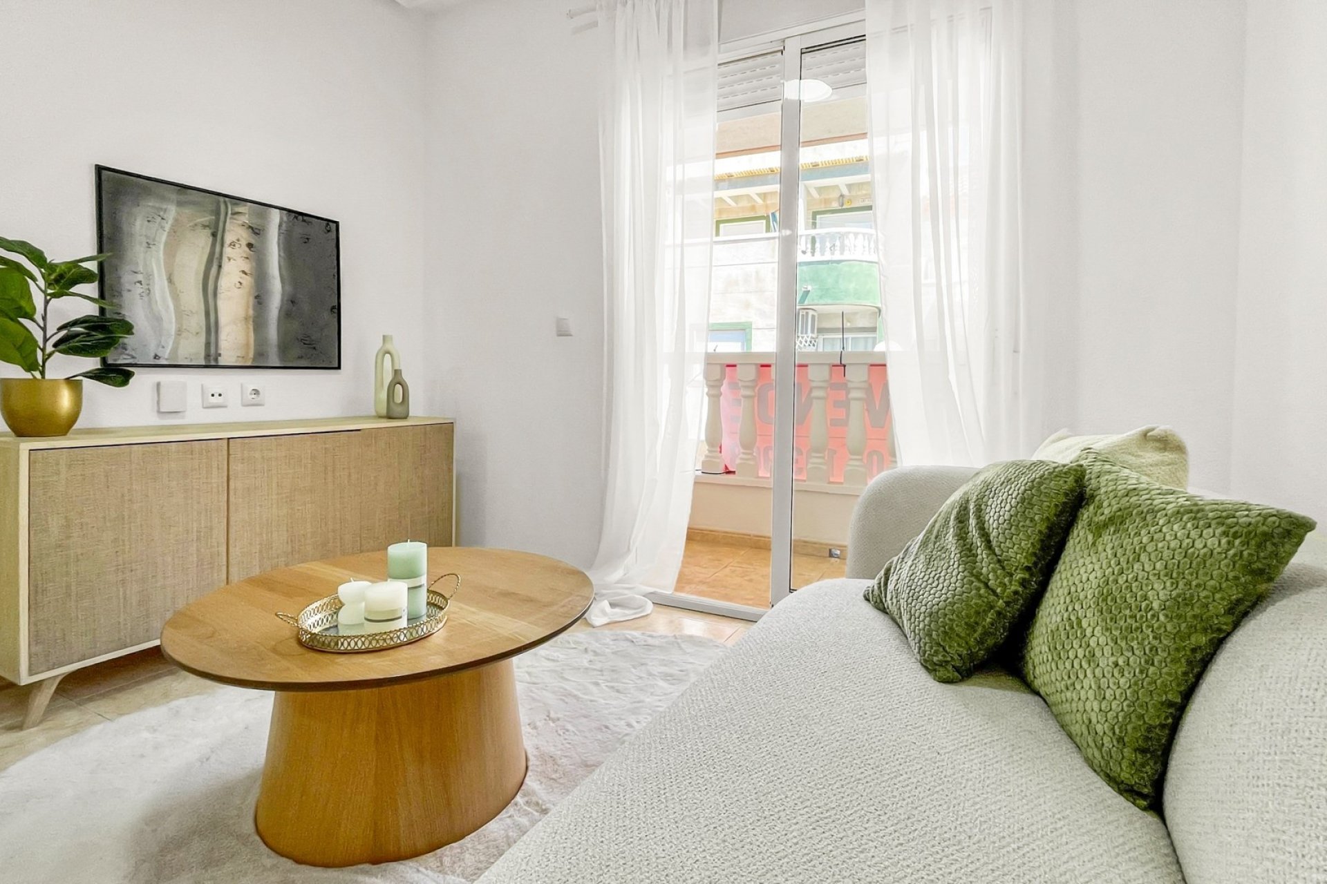 Resale - Apartment / flat - Torrevieja - Playa de los Locos