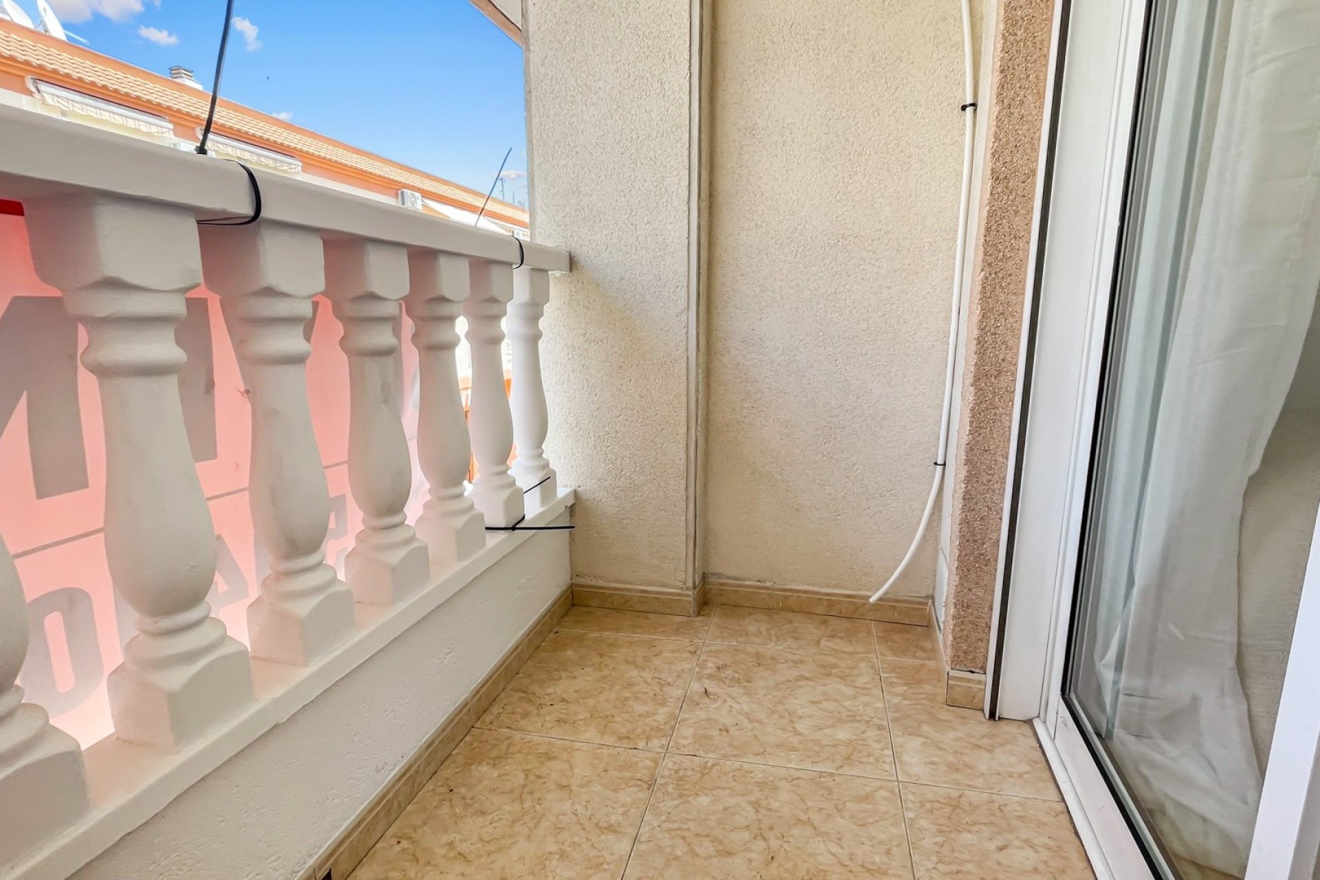 Resale - Apartment / flat - Torrevieja - Playa de los Locos