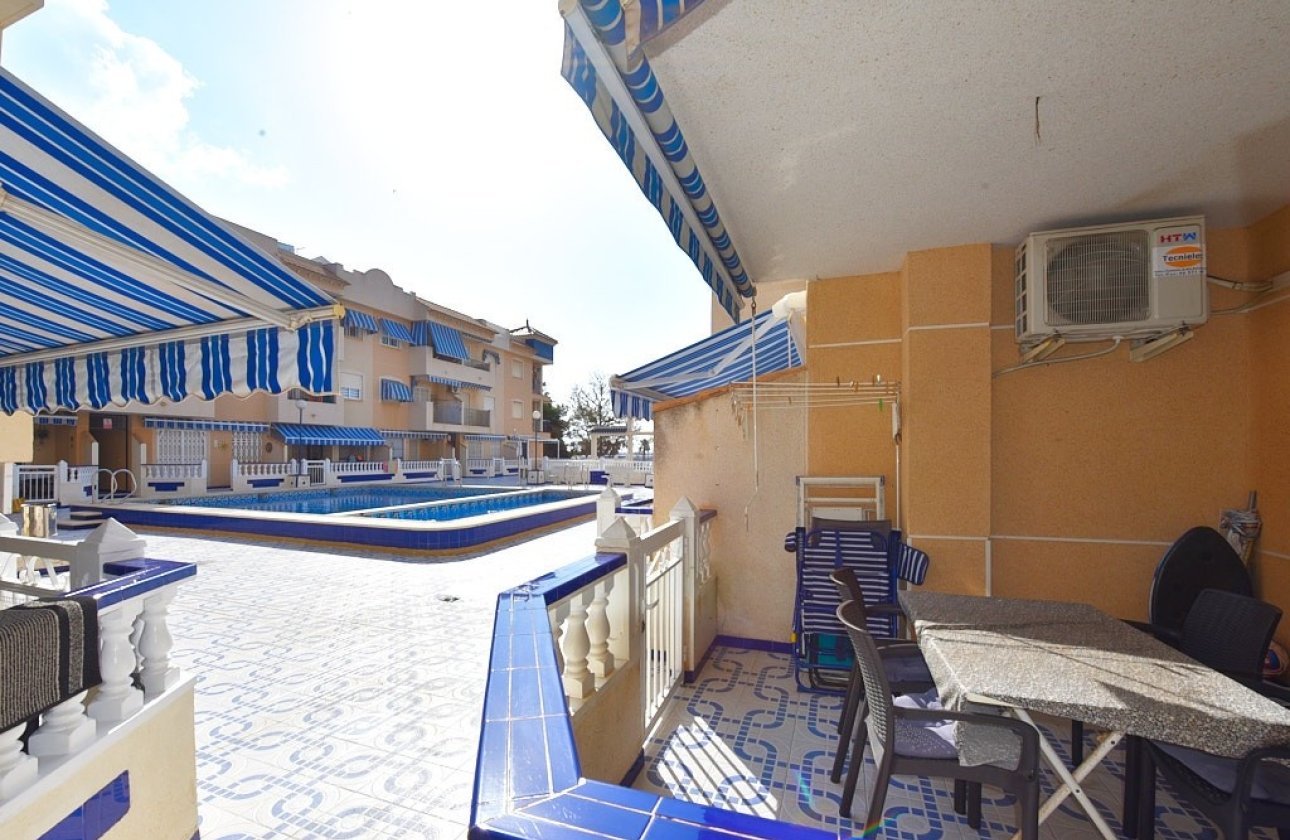 Resale - Apartment / flat - Torrevieja - playa de los naufragos