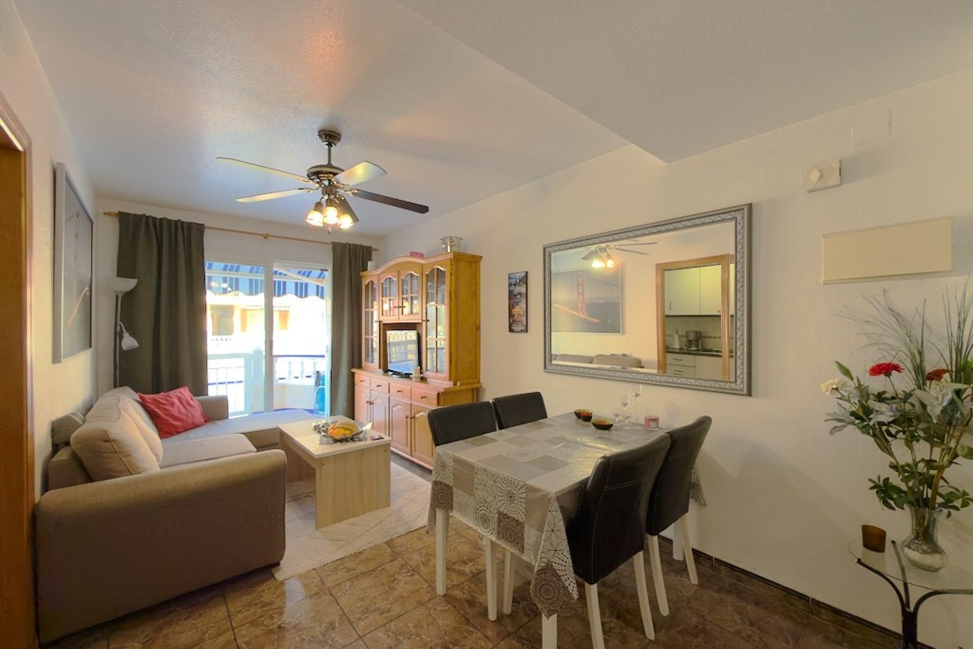 Resale - Apartment / flat - Torrevieja - playa de los naufragos