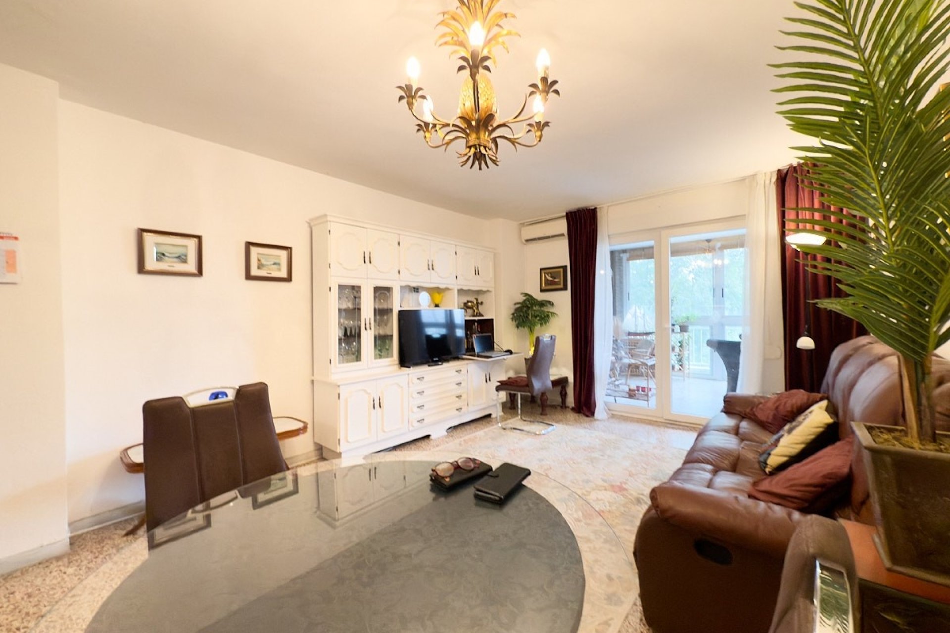 Resale - Apartment / flat - Torrevieja - Playa del Acequión