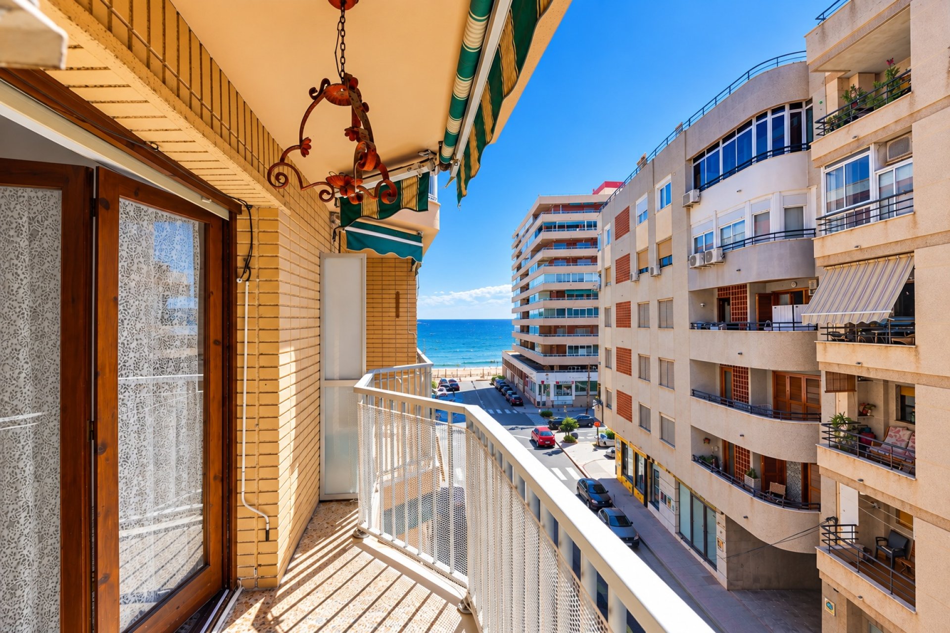 Resale - Apartment / flat - Torrevieja - Playa del Acequión