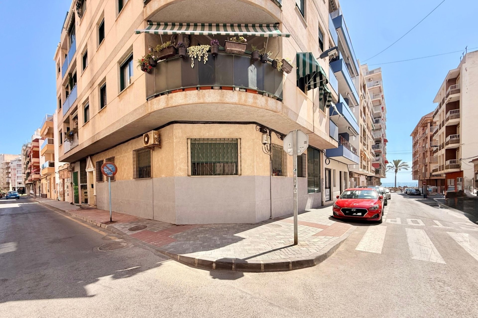 Resale - Apartment / flat - Torrevieja - Playa del Cura
