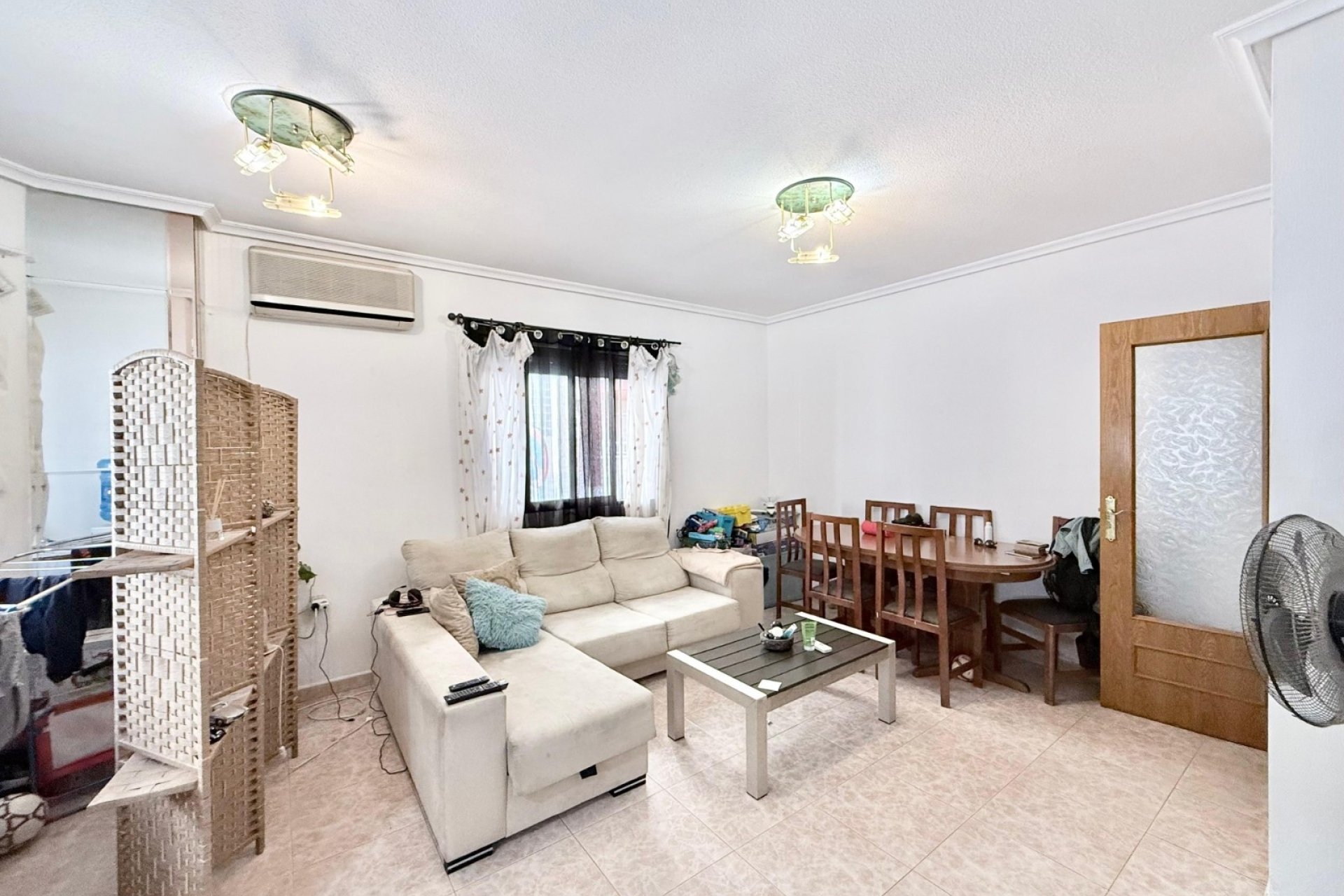 Resale - Apartment / flat - Torrevieja - Playa del Cura
