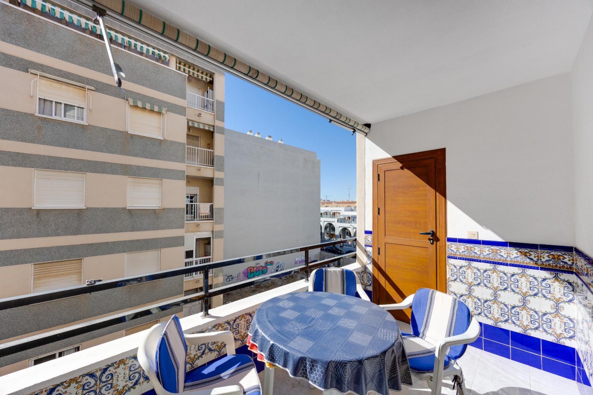 Resale - Apartment / flat - Torrevieja - Playa del Cura