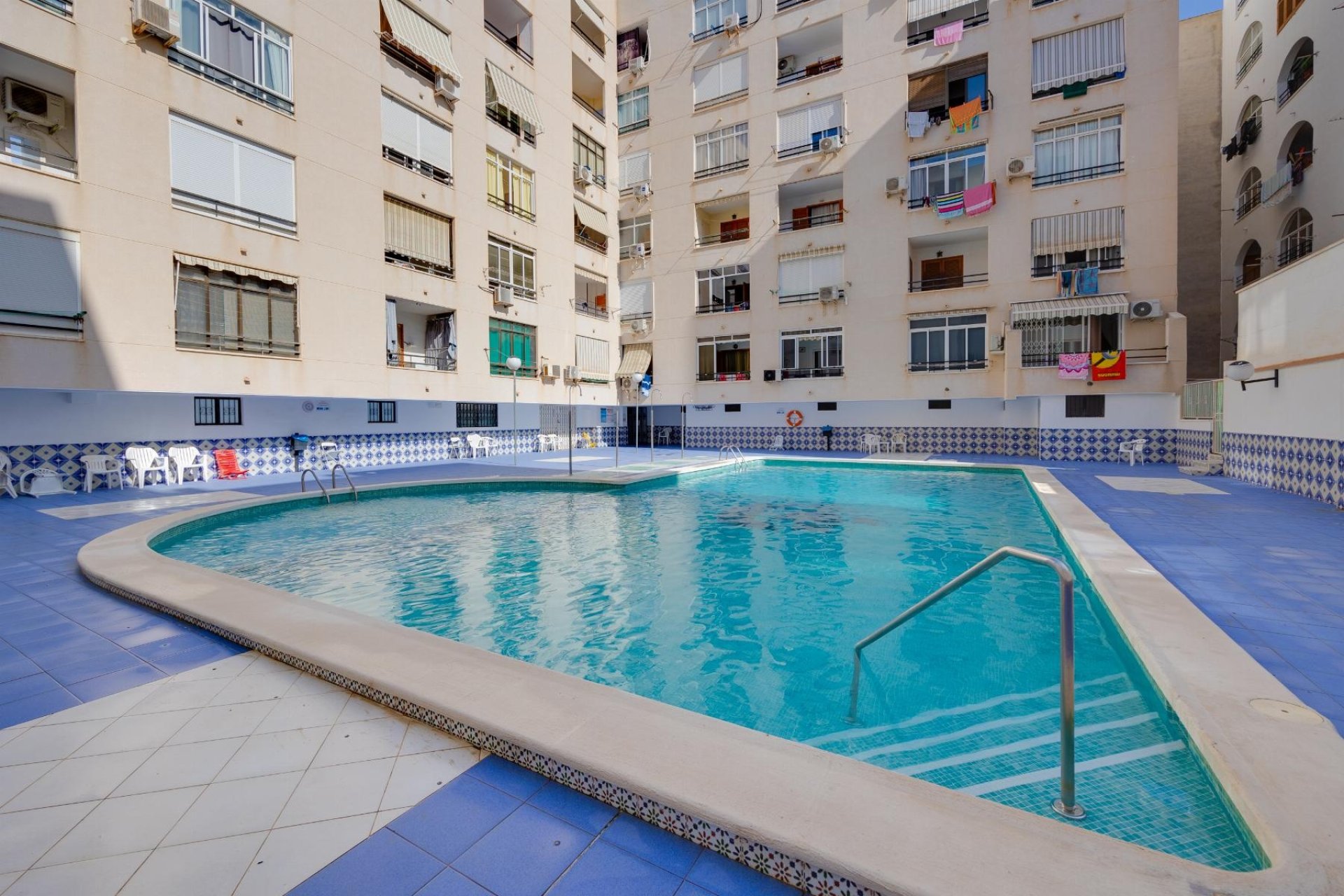 Resale - Apartment / flat - Torrevieja - Playa del Cura