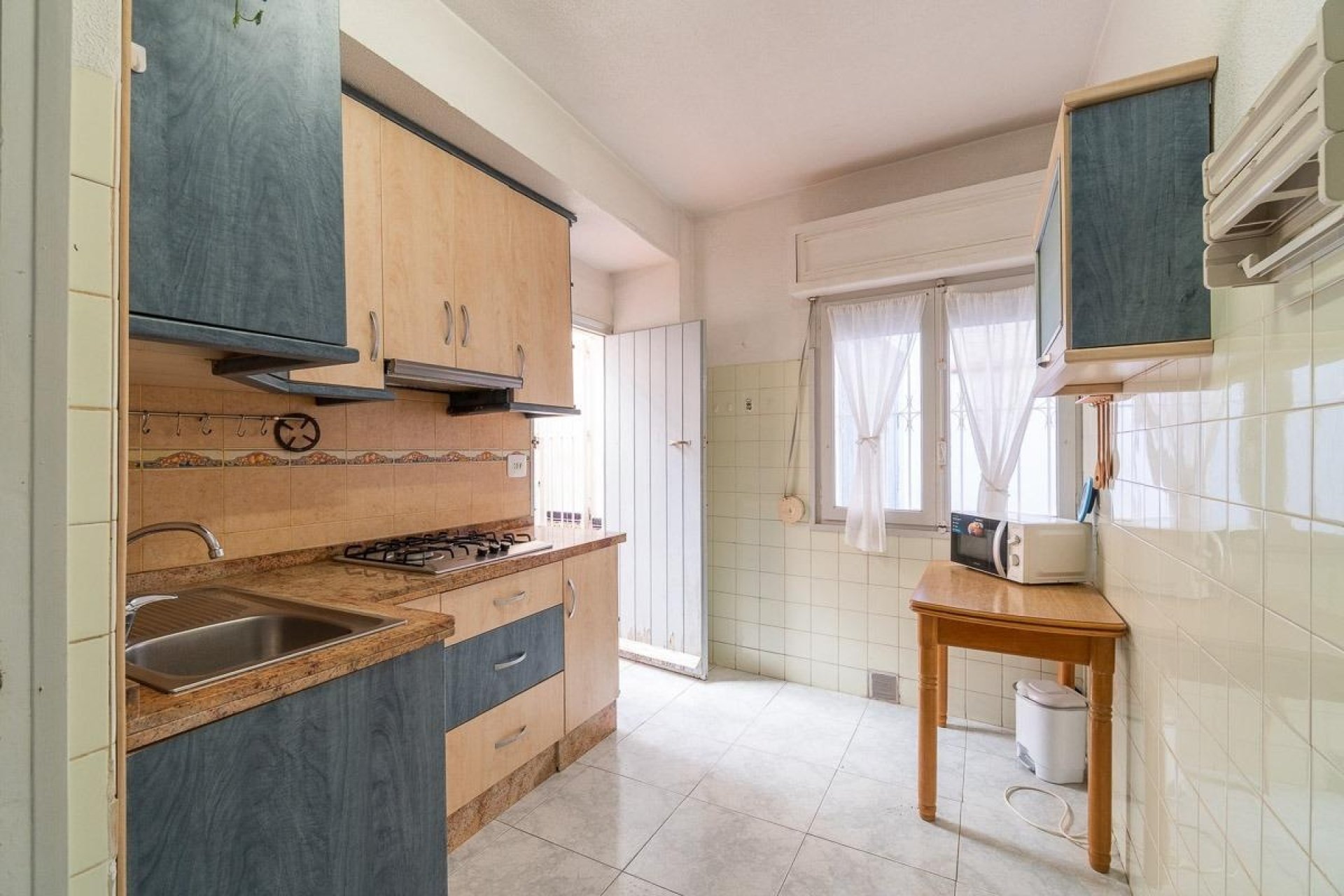 Resale - Apartment / flat - Torrevieja - Playa del Cura
